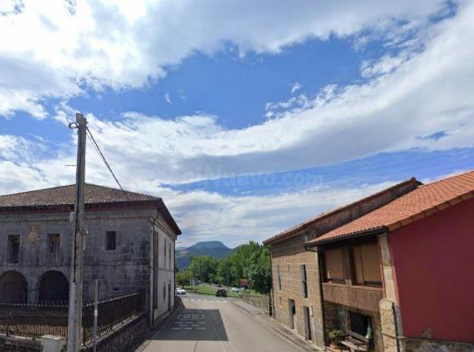 Se vende piso CESIÓN DE REMATE en C/ BARRIO CERRO(EL) en  Rasines (Cantabria)