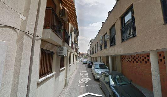 SE VENDE piso OKUPADO en Constitución Nº 14 Velilla de San A - foto 3