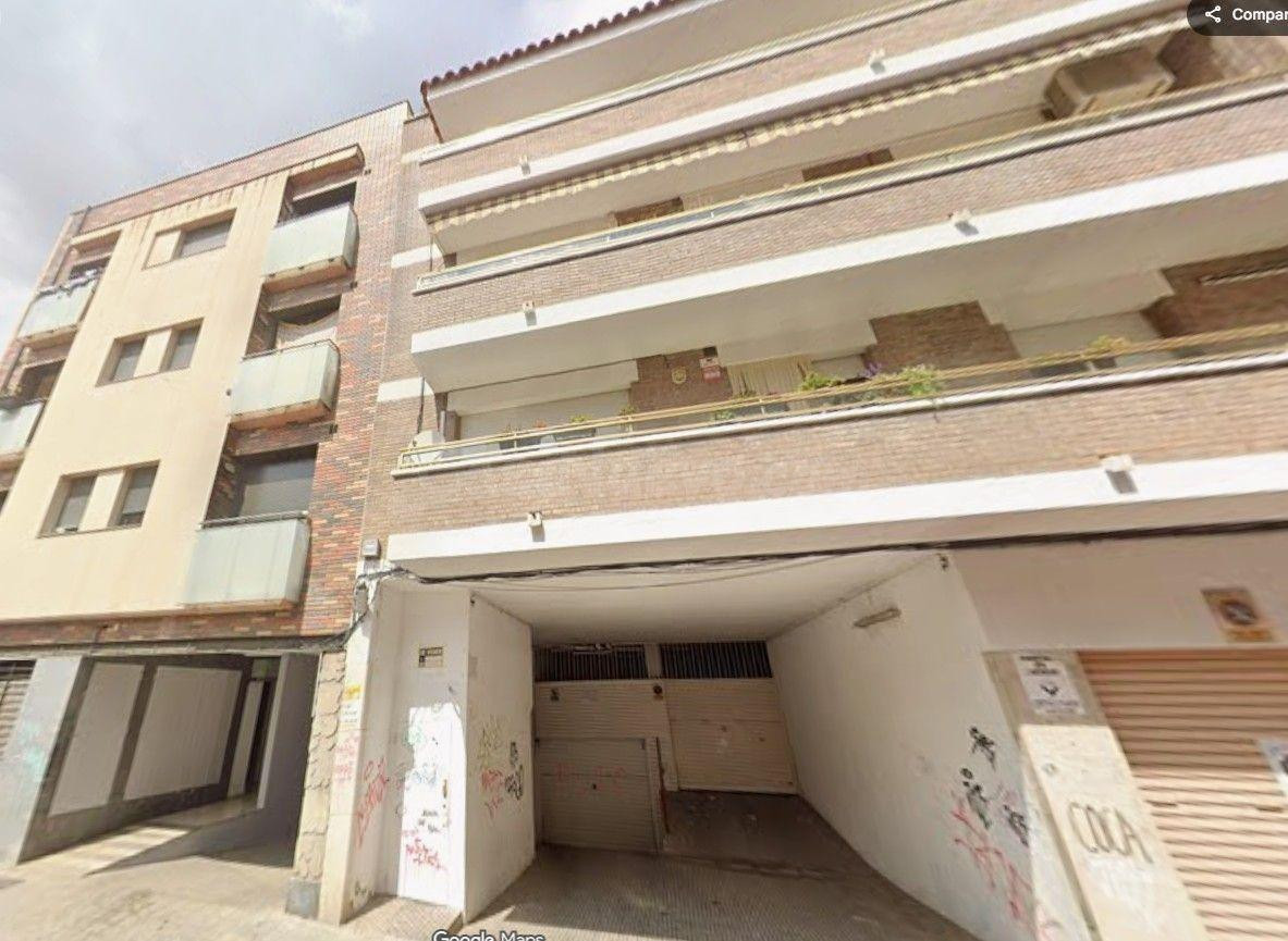 SE VENDE OFICINA OKUPADA en C RICARDO CARO 62 de Terrassa, Barcelona.