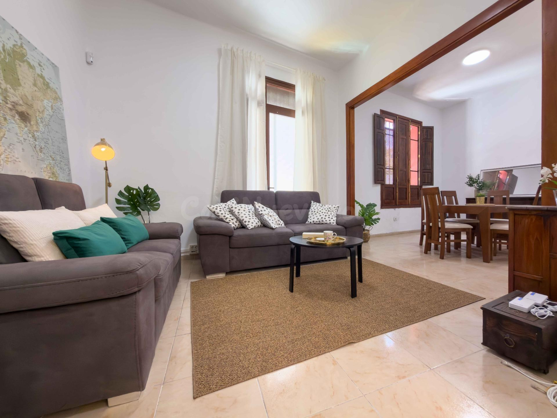 PISO BAJO DE 3 HAB. PATIO INTERIOR, SOLANA Y AZOTEA PRIVATIV - foto 5