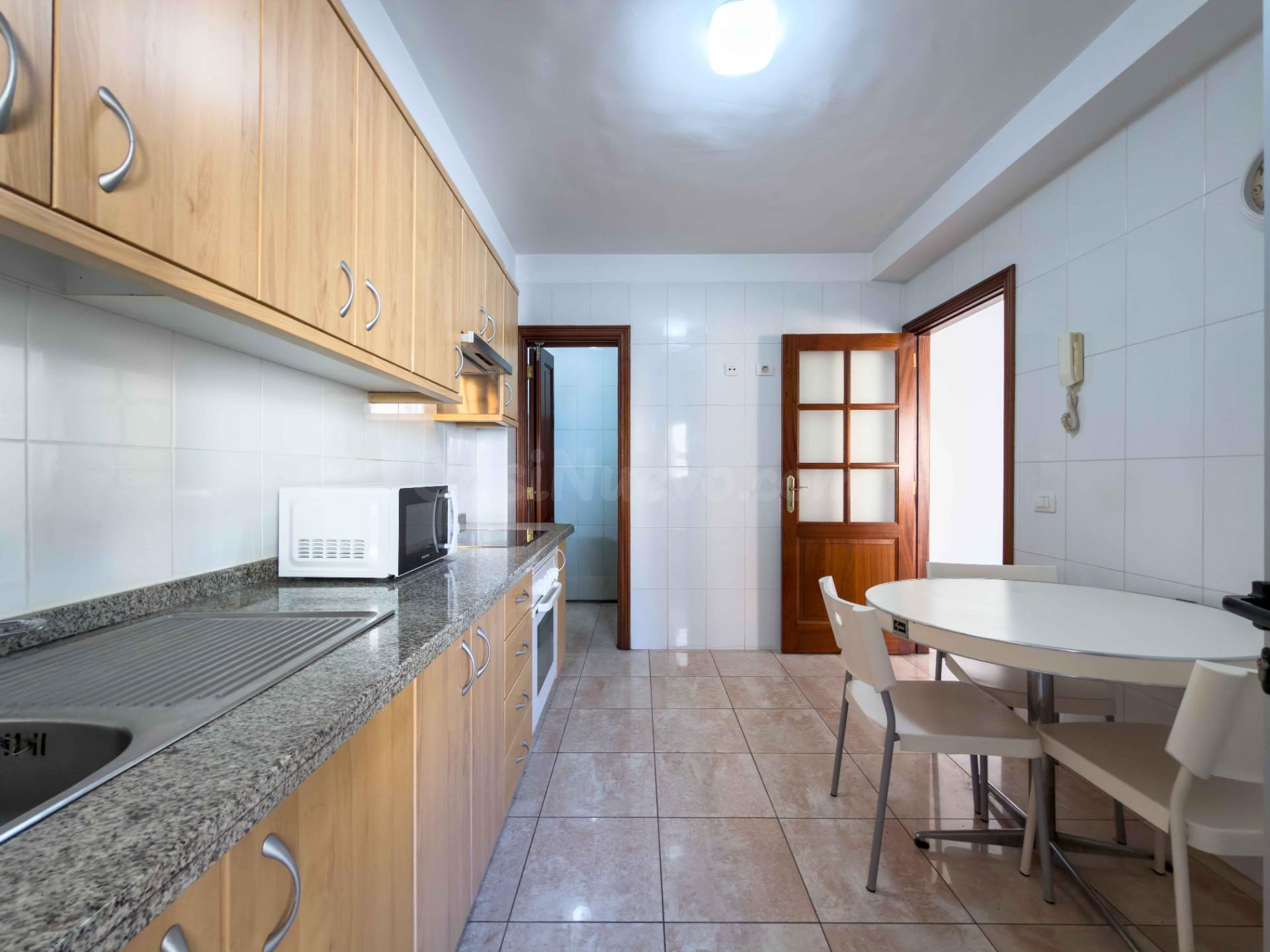 Piso familiar de 3 habitaciones y 2 baños con garaje en Barr - foto 4