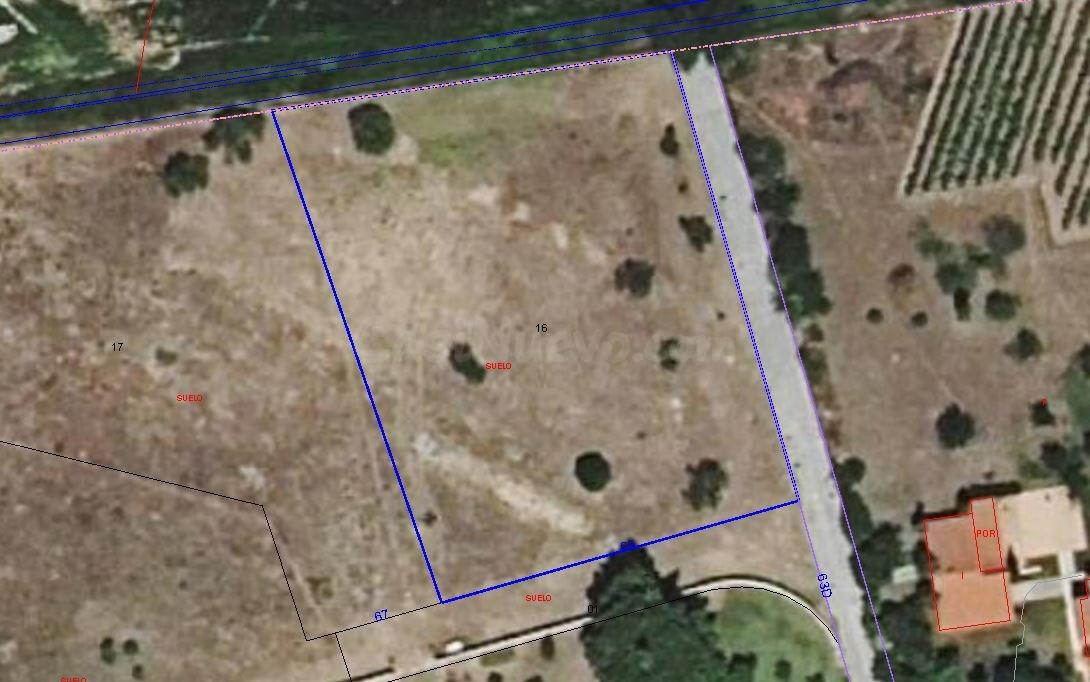 PARCELA VENTA NUEVO NAHARROS. Urbis te ofrece un terreno en 