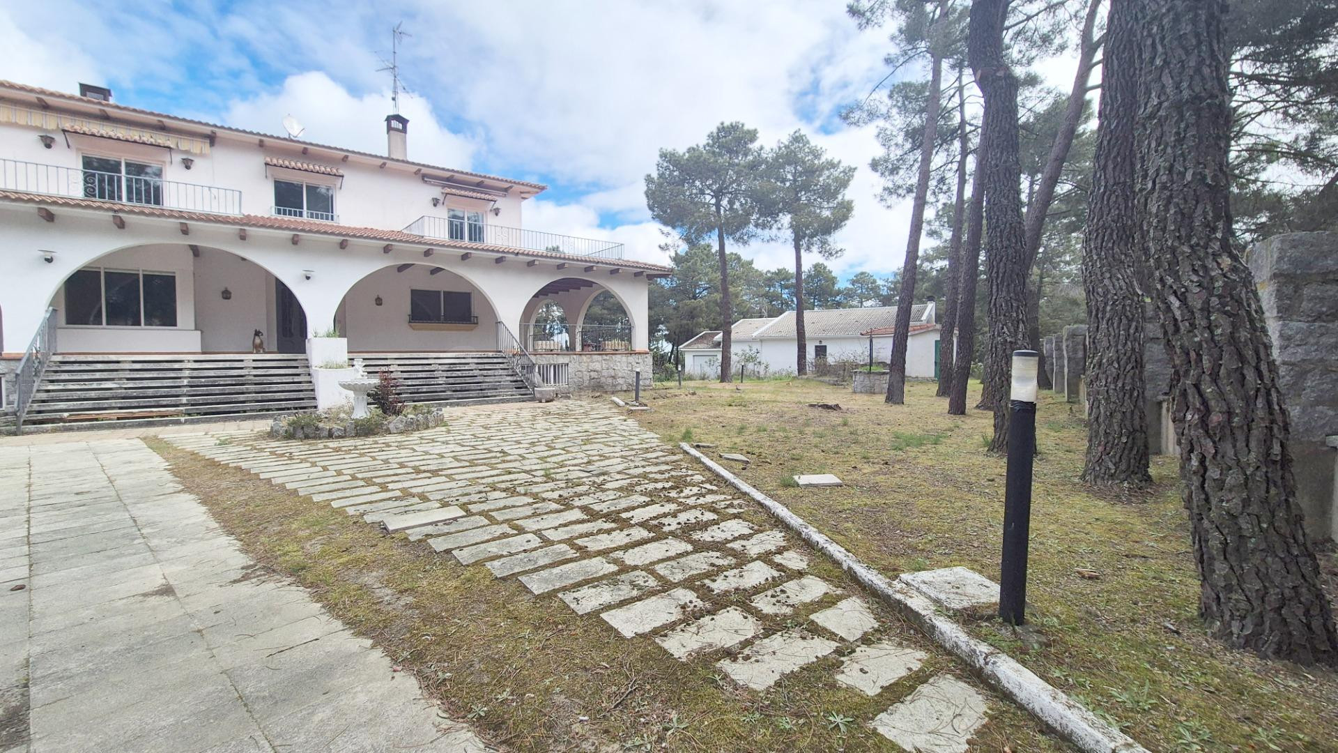 CHALET VENTA  EL PINAR DE ALBA. Urbis te ofrece un chalet in - foto 2
