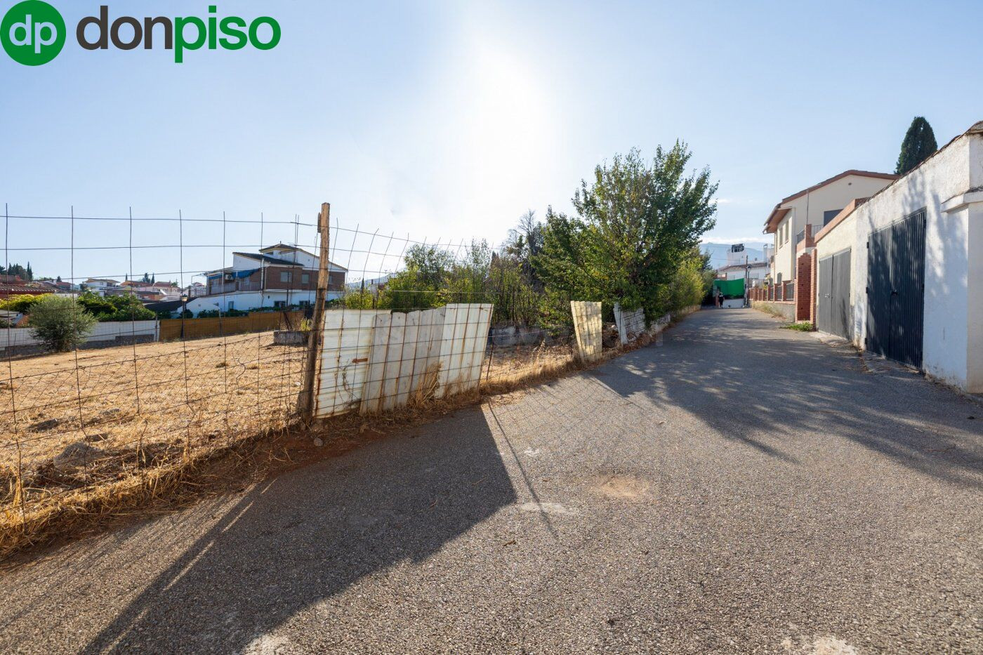 Compra tu parcela para hacer la casa de tus sueños a 5 min de Granada. Huétor Vega