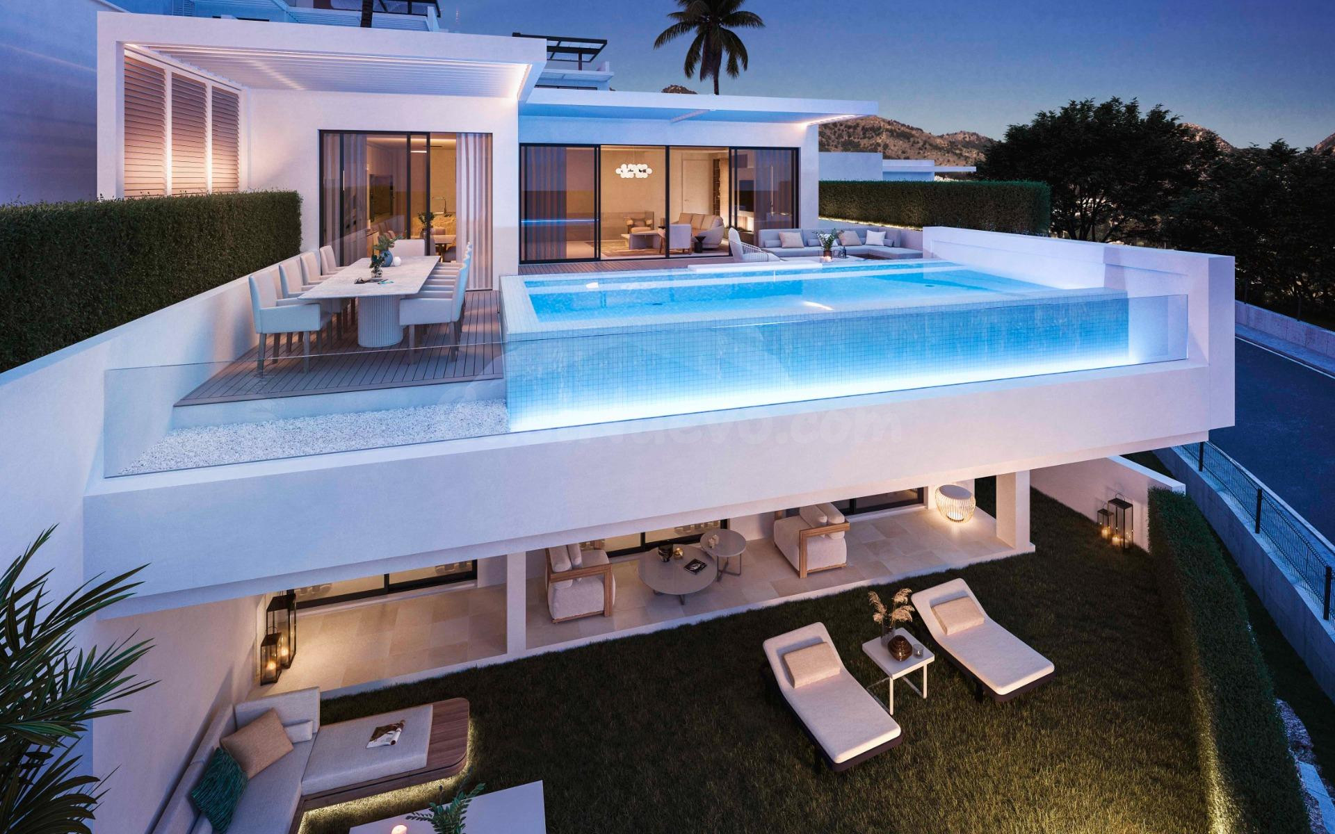 Villa de lujo de 4 dormitorios y 4 baños con vistas al mar. Torremuelle, Benalmádena