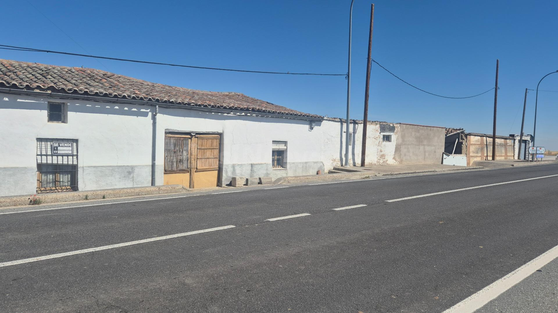 CASA VENTA RASUEROS. Urbis te ofrece dos casas en venta en R - foto 3
