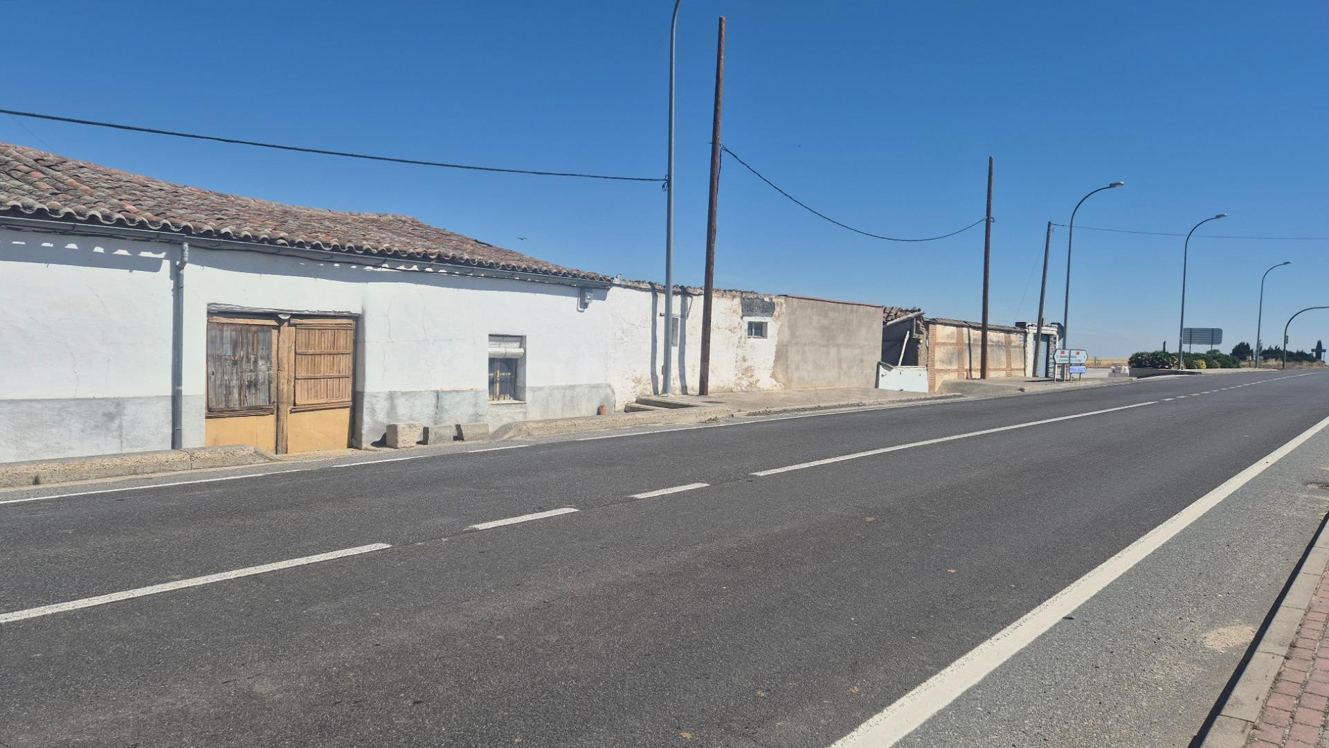 CASA VENTA RASUEROS. Urbis te ofrece dos casas en venta en R - foto 4