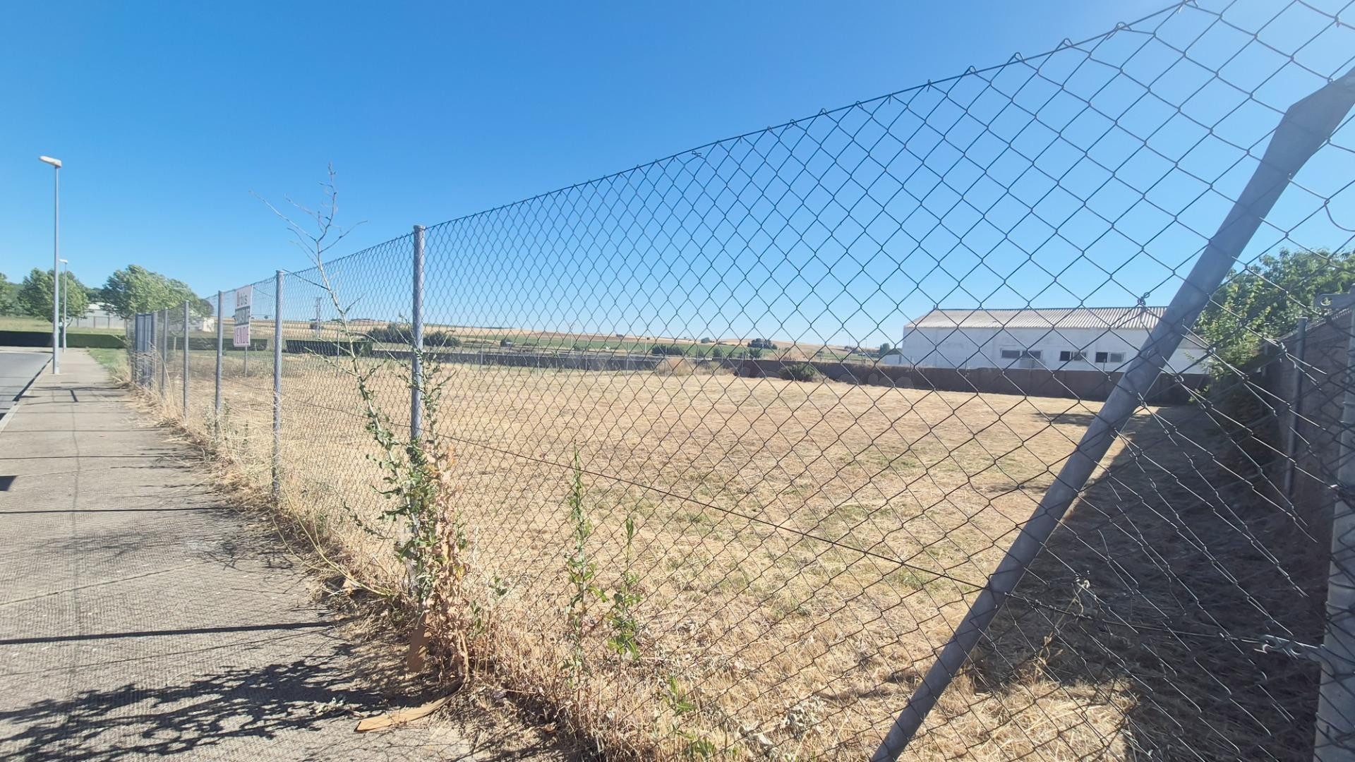 PARCELA EN VENTA EN LOS ALMENDROS, VILLAMAYOR. Urbis Gestión - foto 3