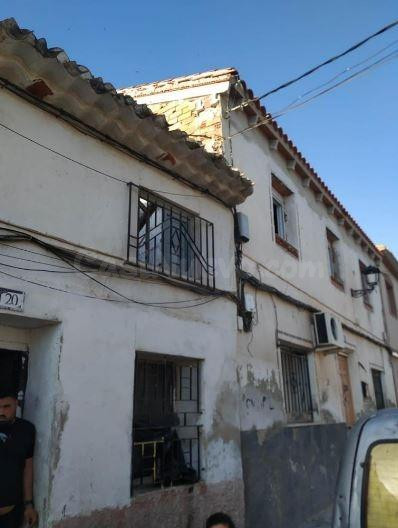 SE VENDE casa adosada OKUPA en C Florida 20 de Calasparra