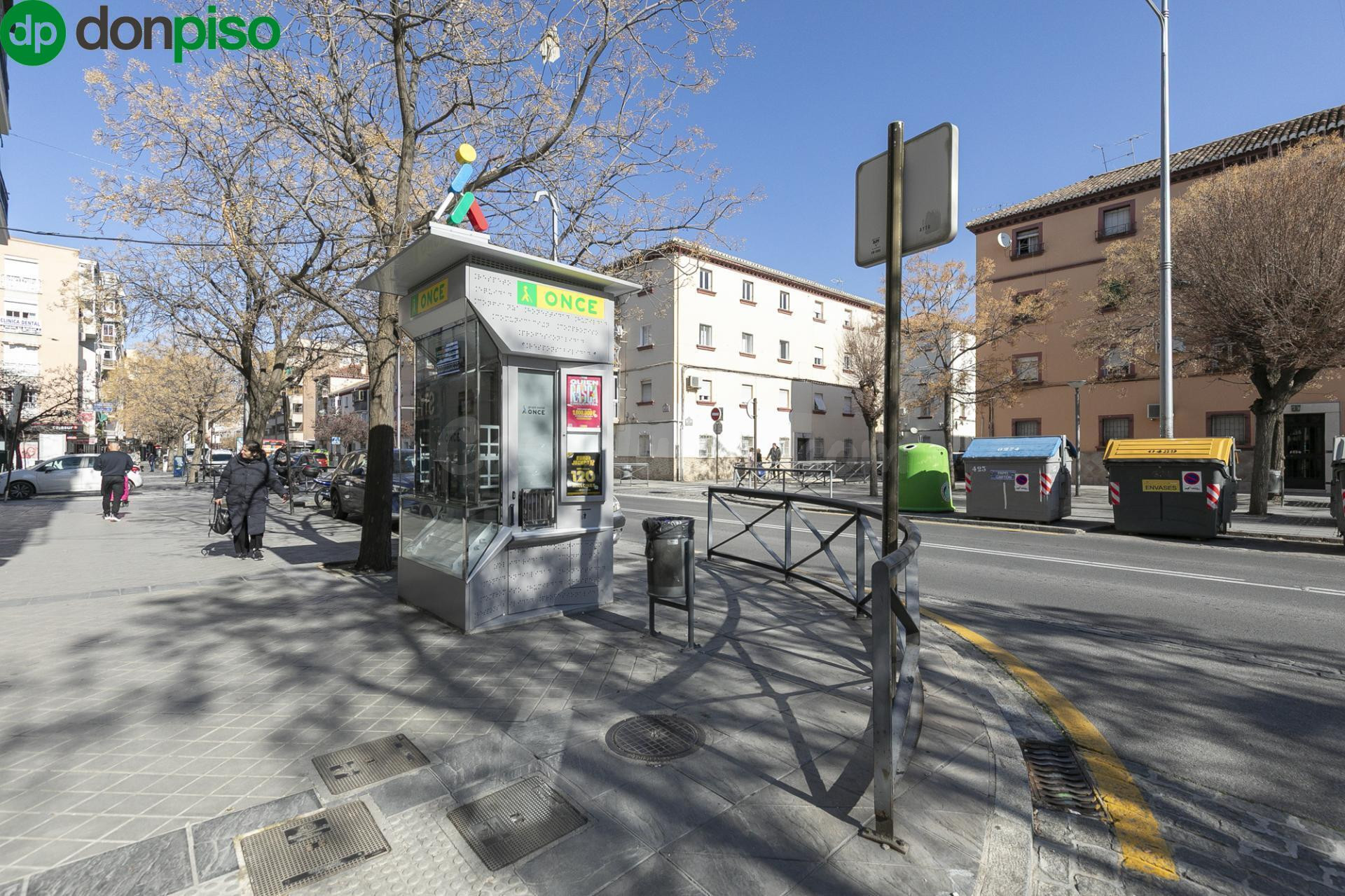 Piso para reformar junto a Avenida Dílar
