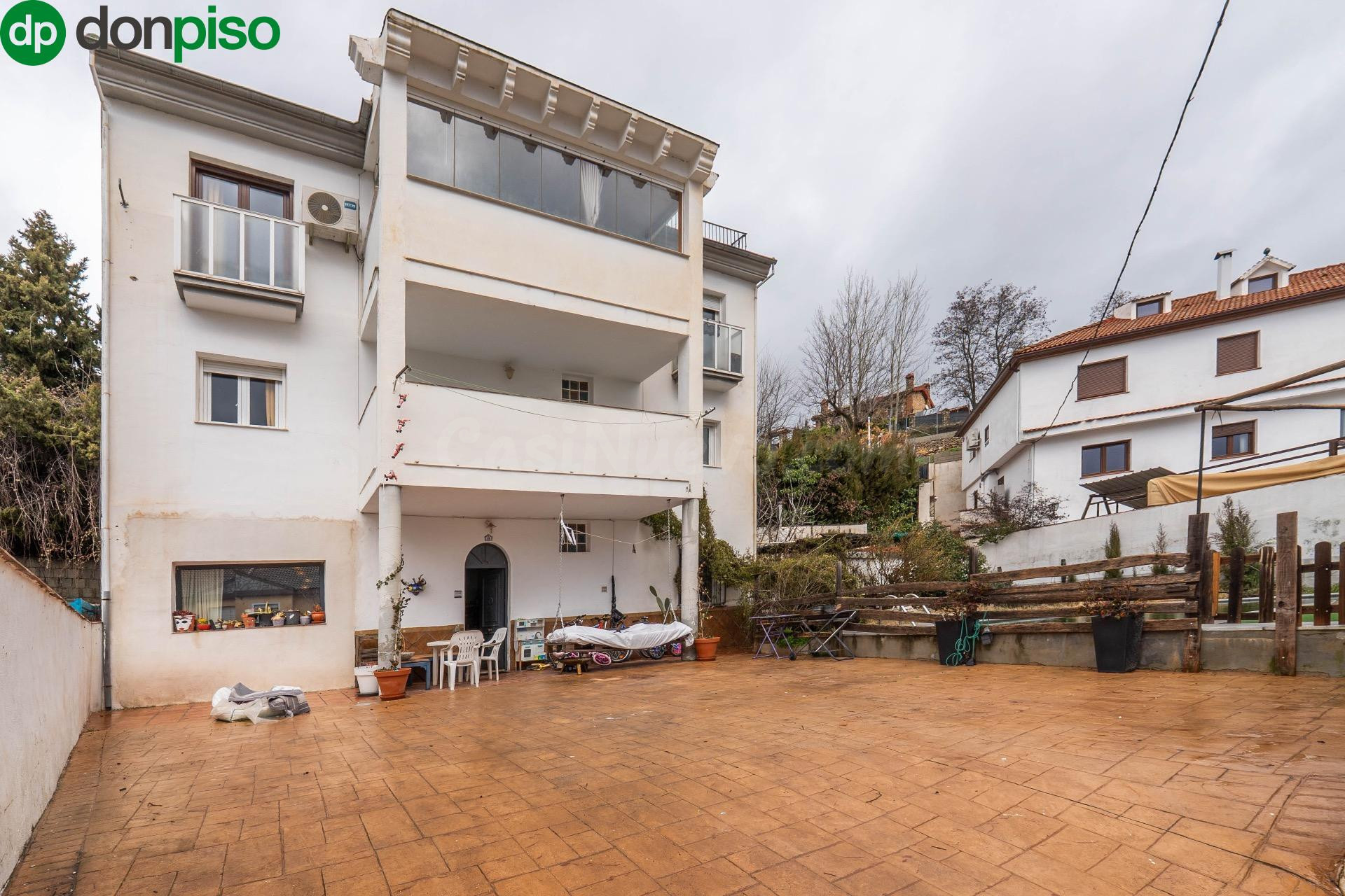Casa independiente con piscina y vistas a Sierra Nevada en H - foto 4