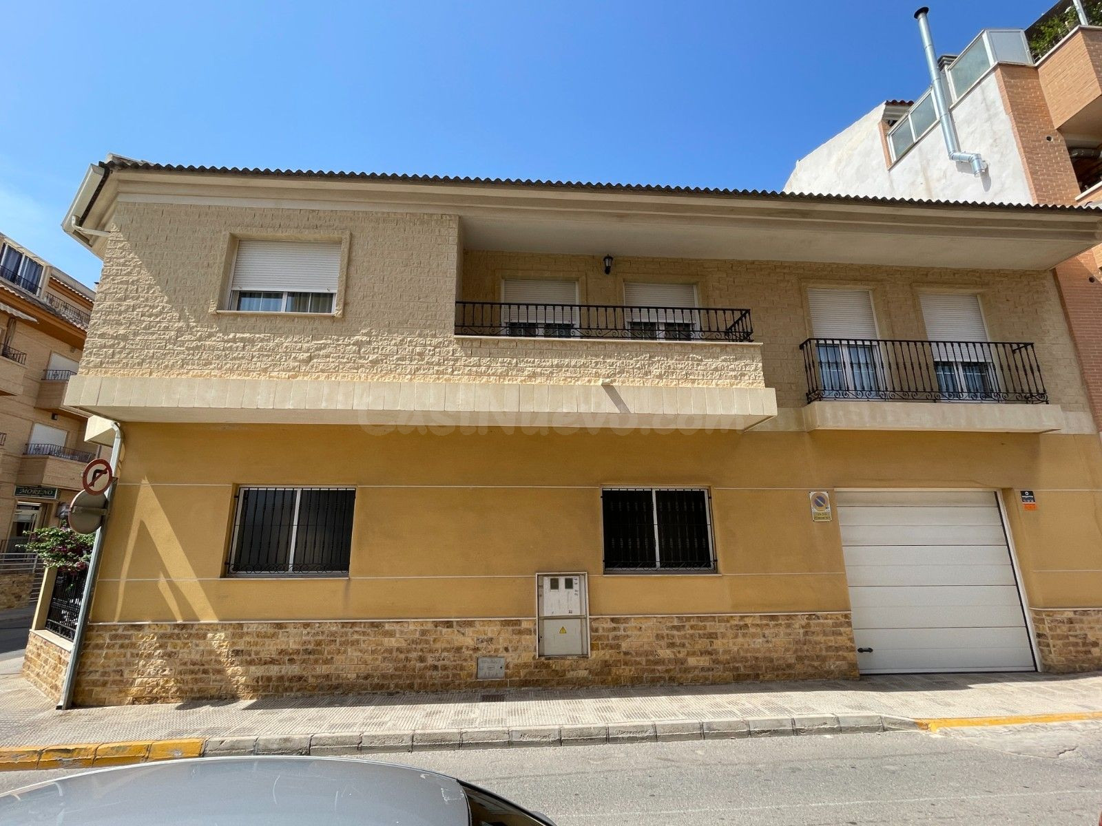 Casa 5 habitaciones 400m² en venta - Pueblo 5