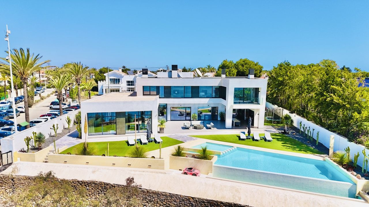 Villa 5 habitaciones 479m² en venta - Cabo Roig