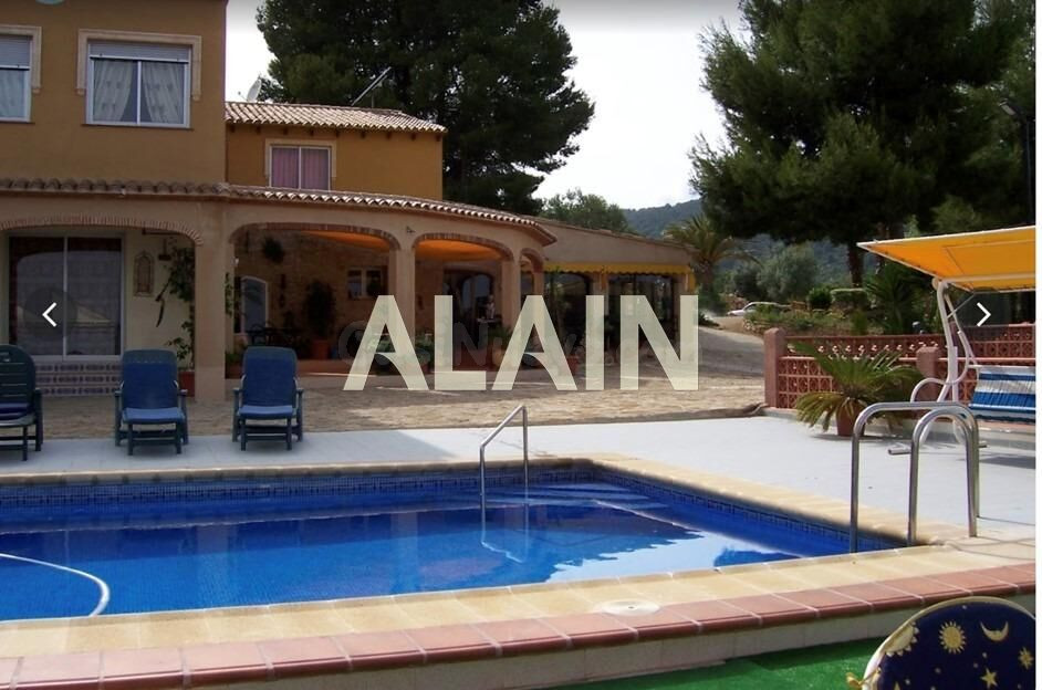 CASA HOTEL RURAL EN OLIVA