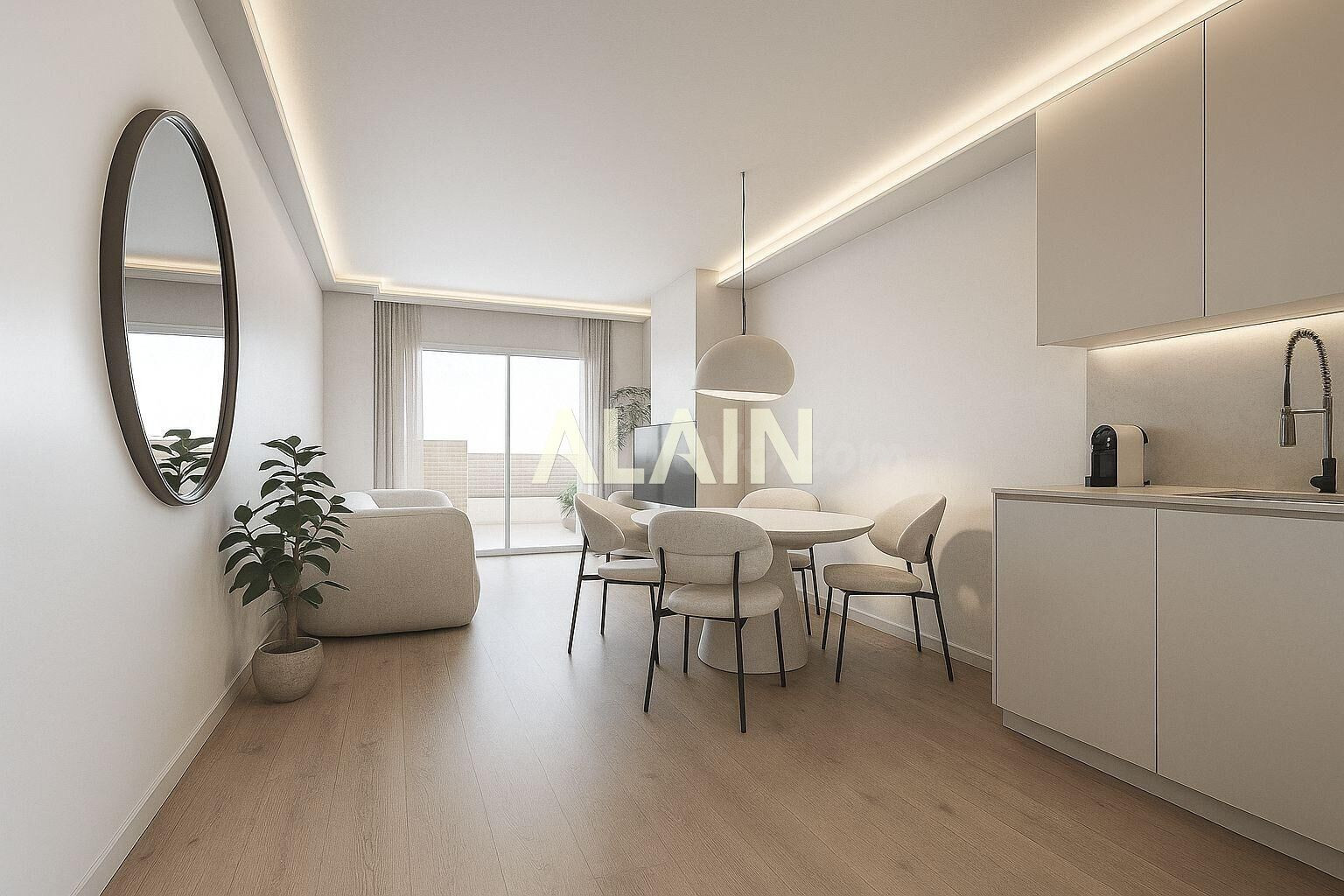 vivienda en venta con reforma a estrenar y gran terraza en Guardia Civil