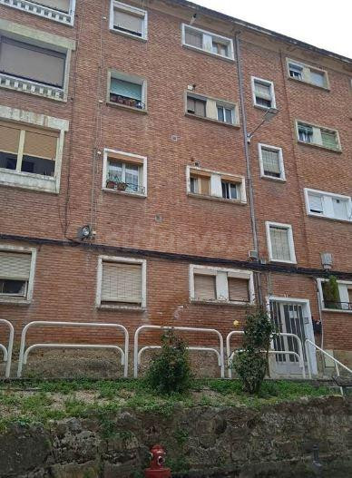 SE VENDE piso OKUPA en C Camino De Logroño 1 de Estella/Liz - foto 3