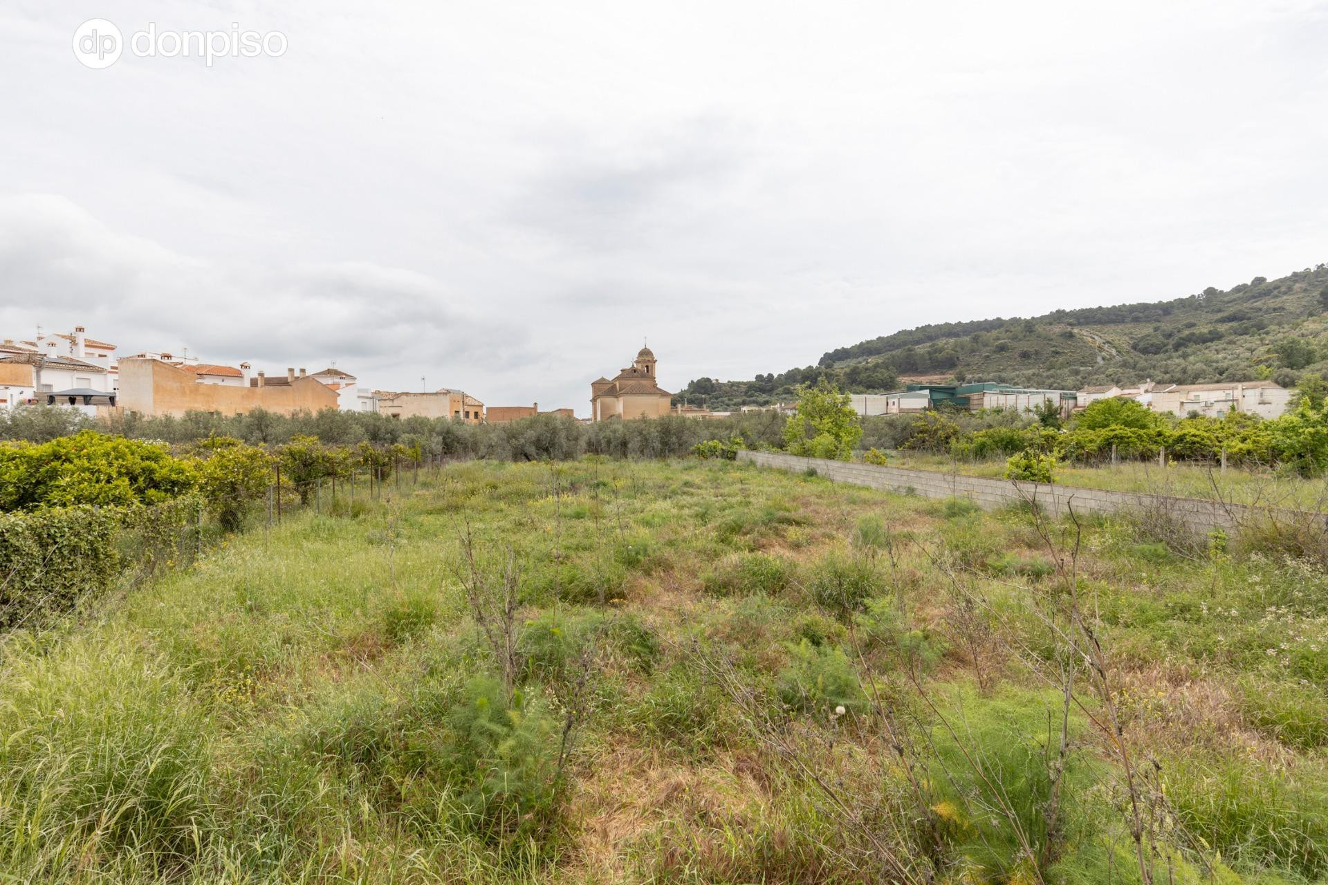 ESPECTACULAR TERRENO DE 876M2 EN PINOS DEL VALLE - foto 5