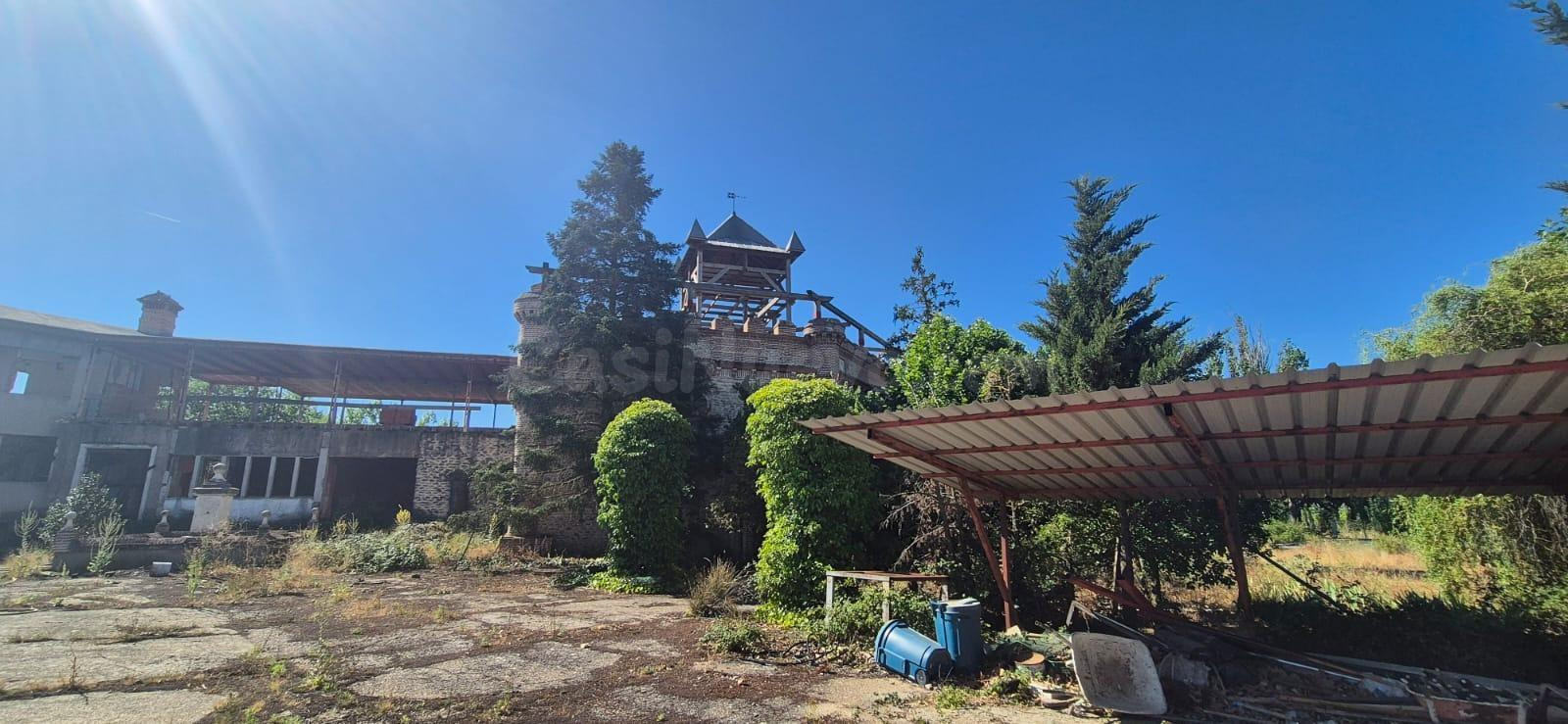 EN VENTA EDIFICIO EN CIGALES - foto 5
