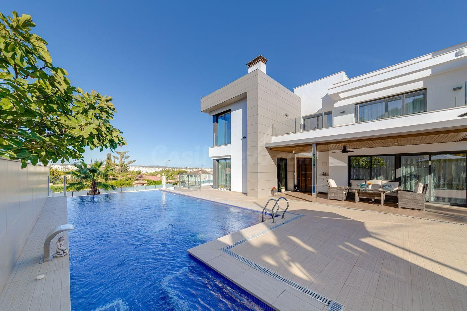 Villa 3 habitaciones 461m² en venta - Miramar - Torre del Moro