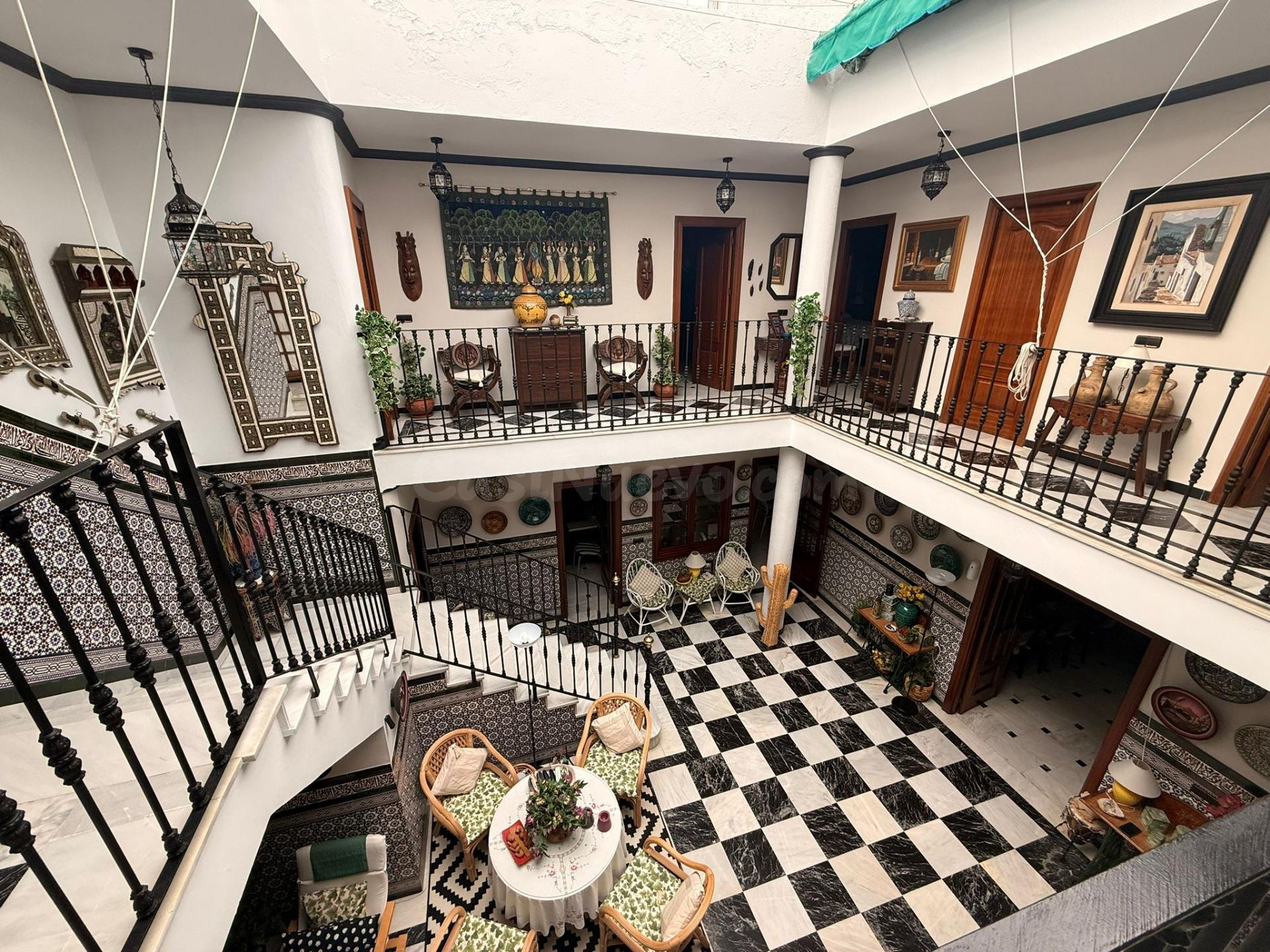 ESPECTACULAR CASA EN EL CENTRO DE ALGECIRAS