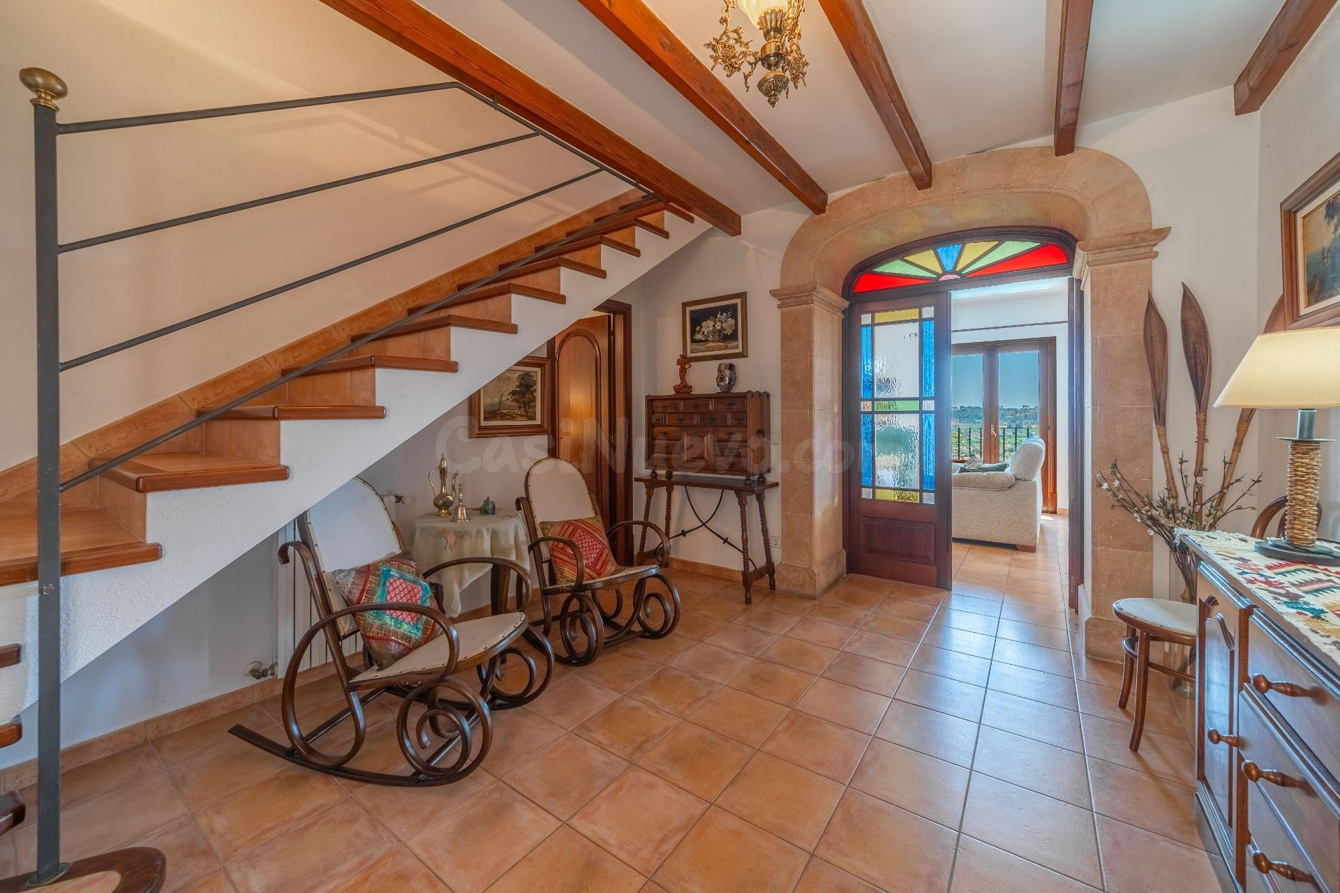 PRECIOSO CHALET DE ESTILO MEDITERRANEO EN EL PUEBLO DE SELVA - foto 2