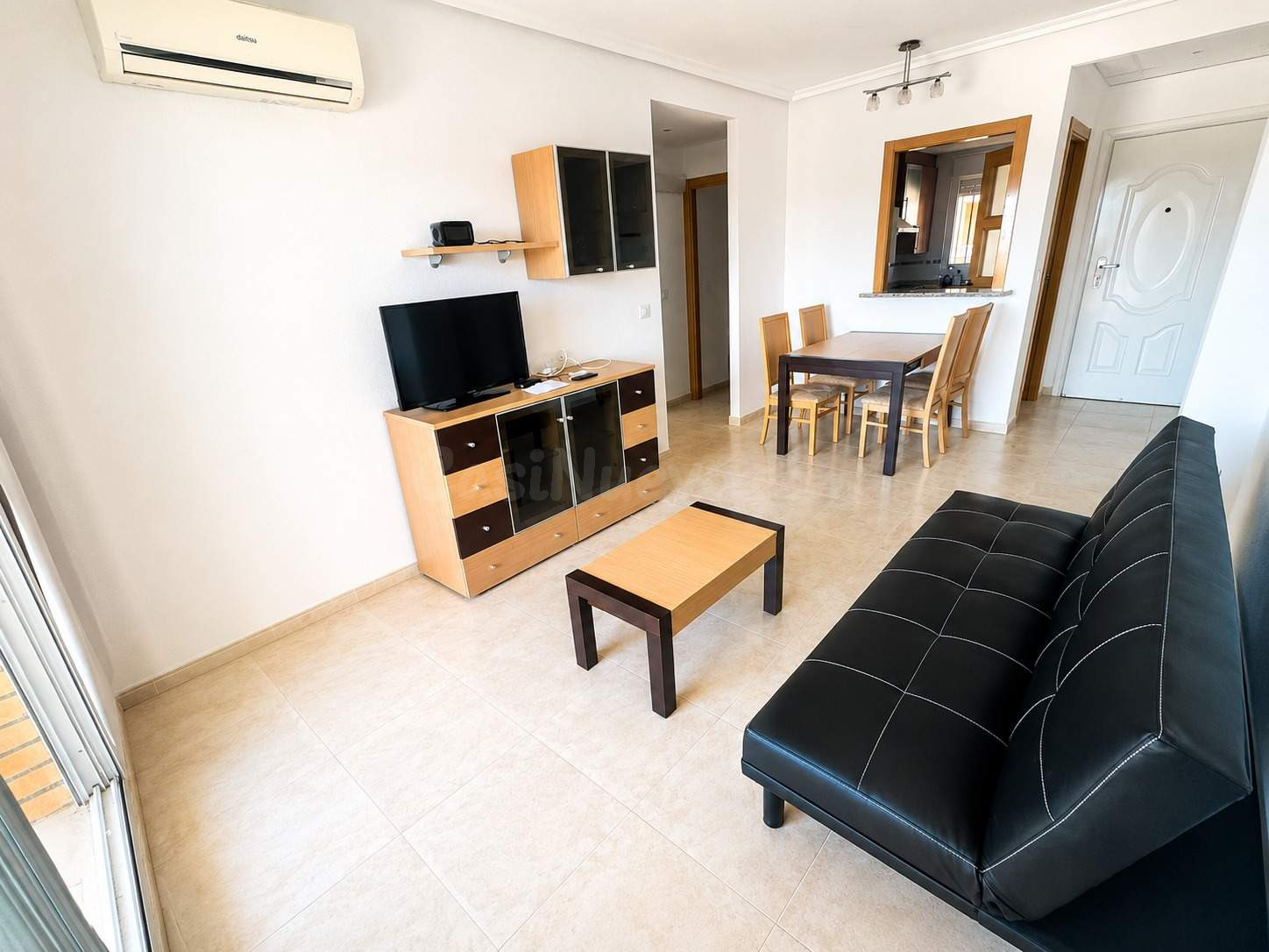 Apartamento con Vistas al Mar en Torre la Sal - foto 4