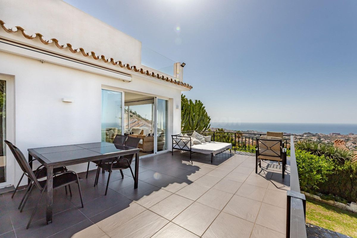 Casa independiente con vistas al mar