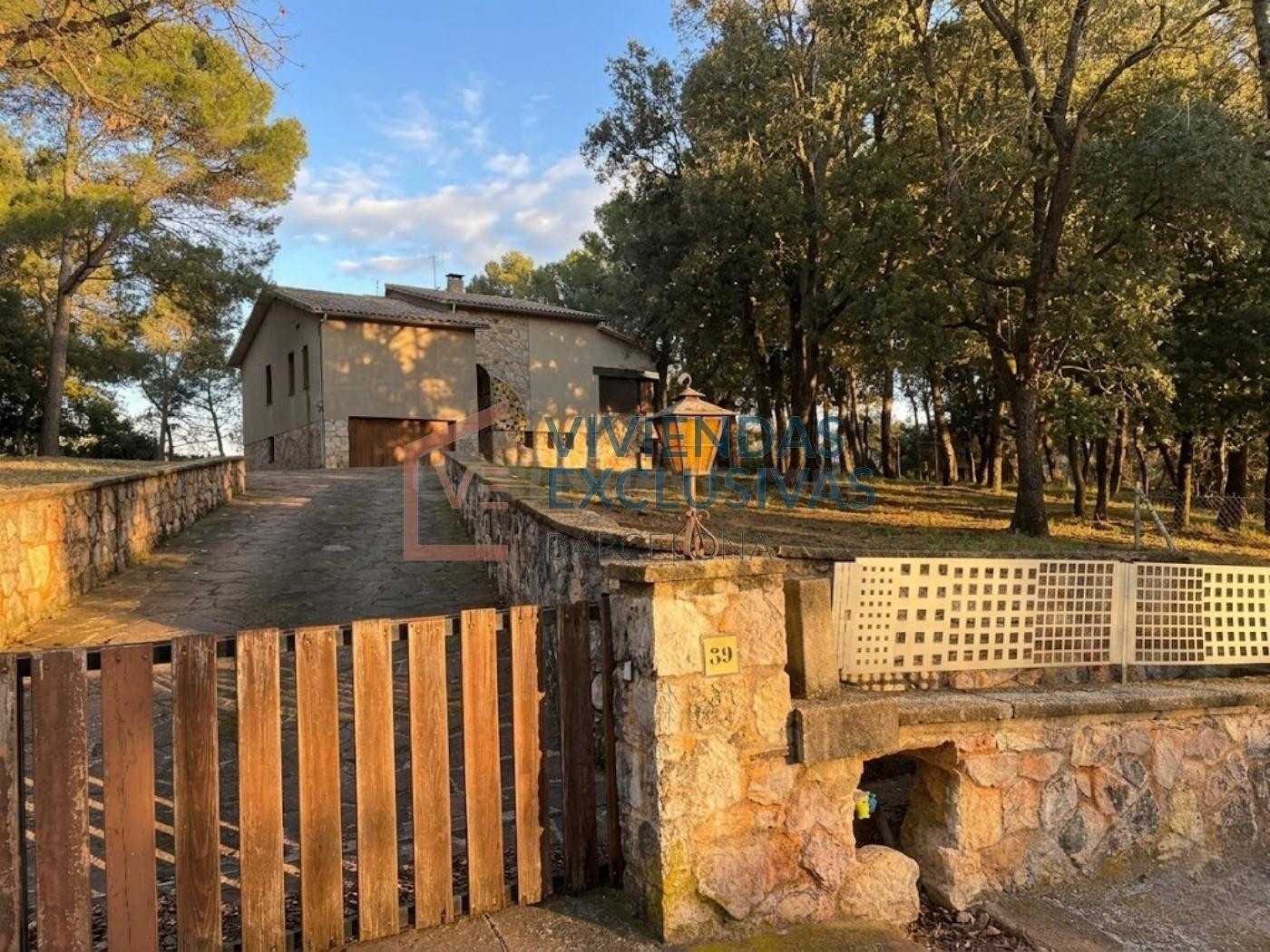 TERRENO + CASA PARA REFORMAR + POSIBILIDAD DE LICENCIA TURÍS - foto 2