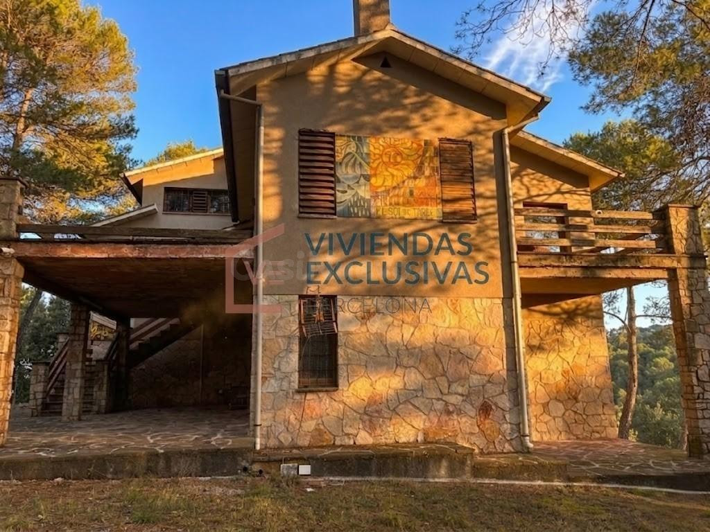 TERRENO + CASA PARA REFORMAR + POSIBILIDAD DE LICENCIA TURÍS - foto 3