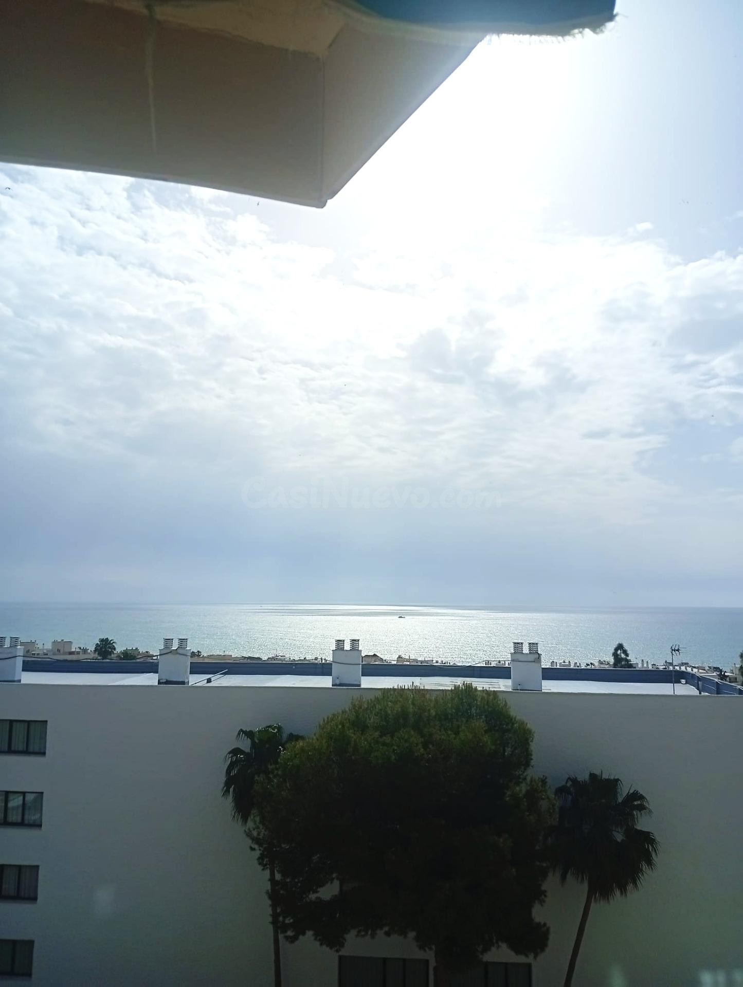 Amplio y luminoso piso de 3 dormitorio con impresionantes vistas al mar en la Carihuela, Torremolinos