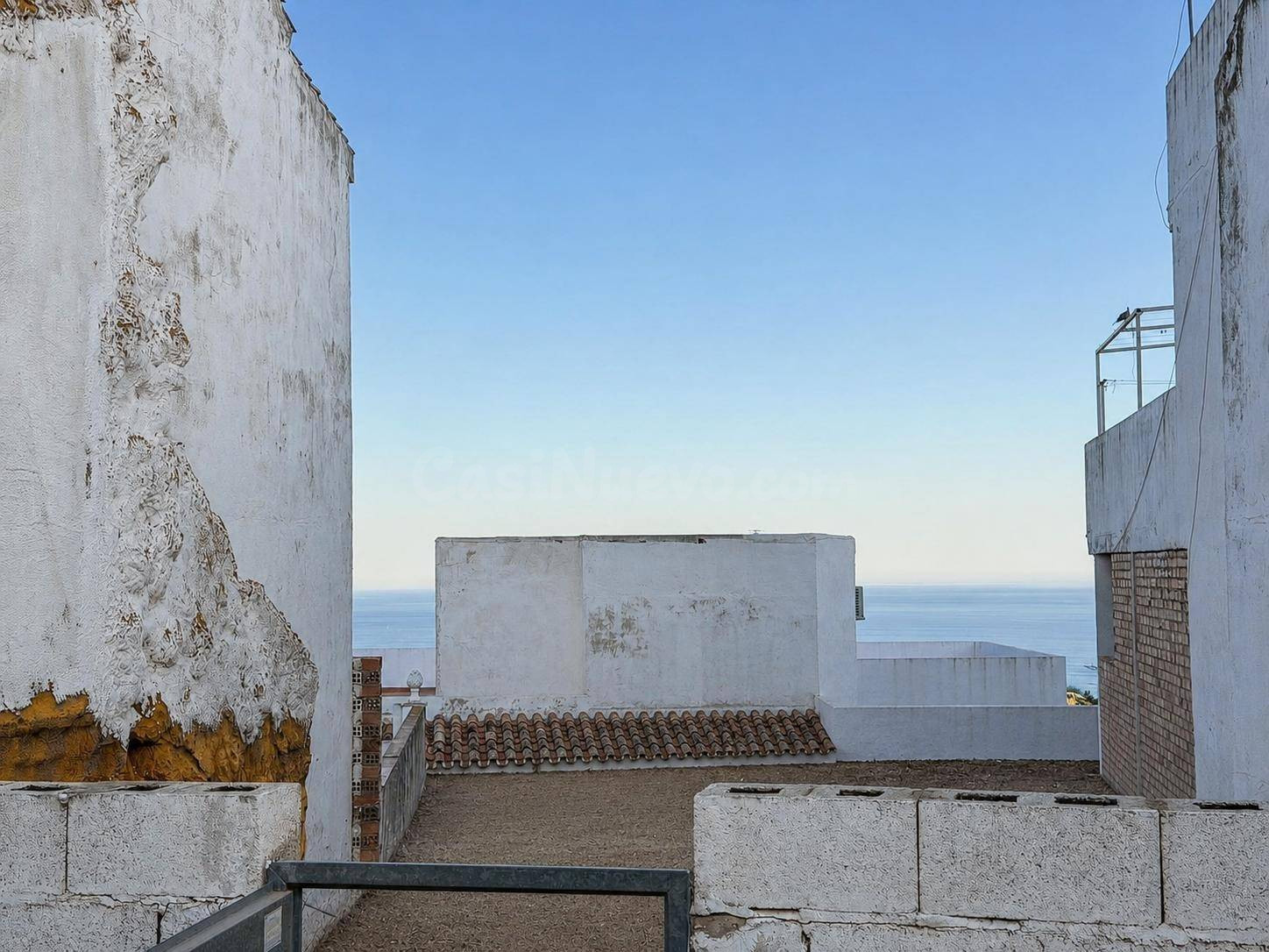 Parcela urbana exclusiva en Benalmádena Pueblo, residencial para dos viviendas unifamiliares