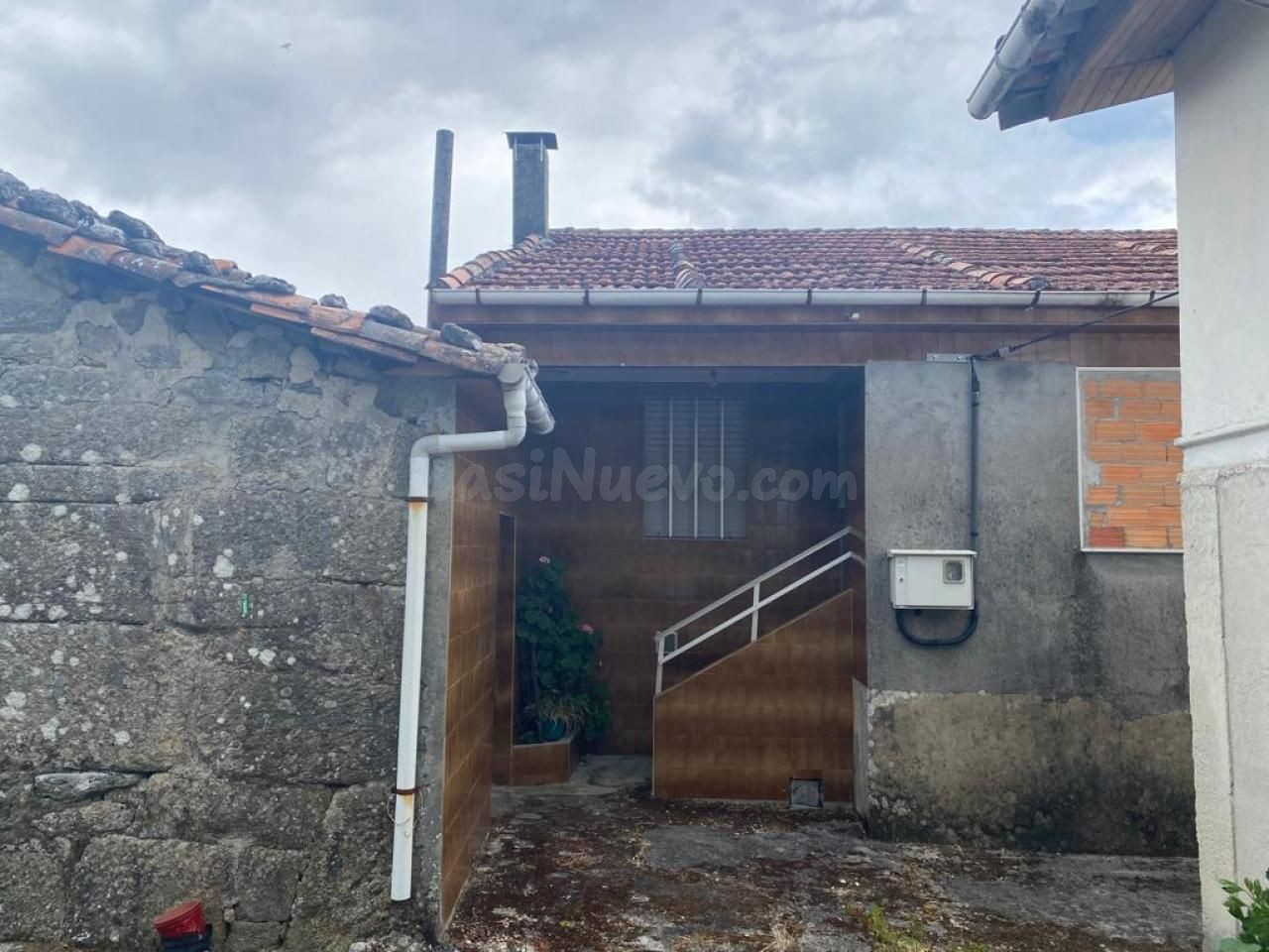 SE VENDE CASA EN LA RIBEIRA SACRA - foto 2