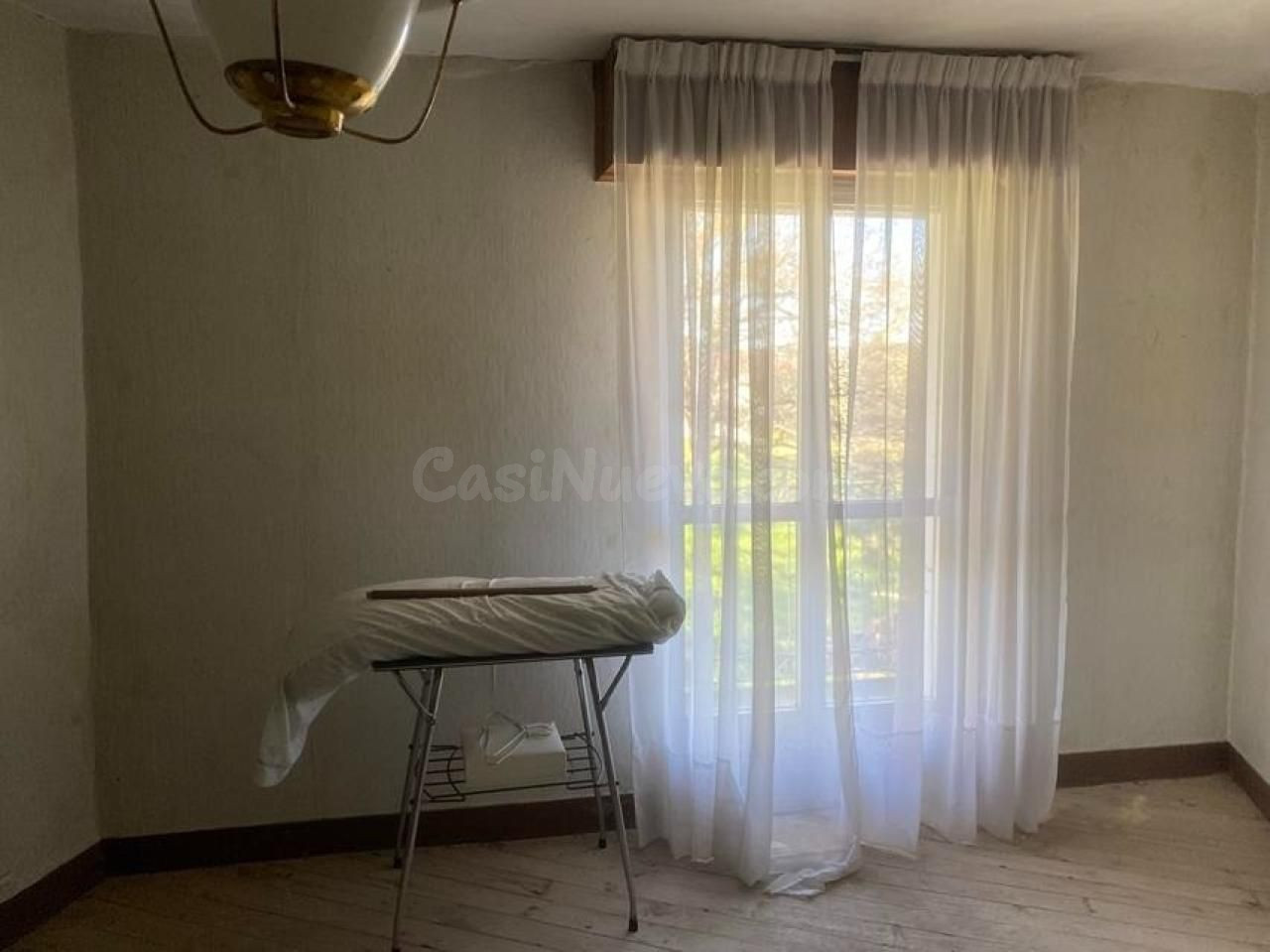 CASA CON FINCA  EN BAÑOS DE MOLGAS - foto 4