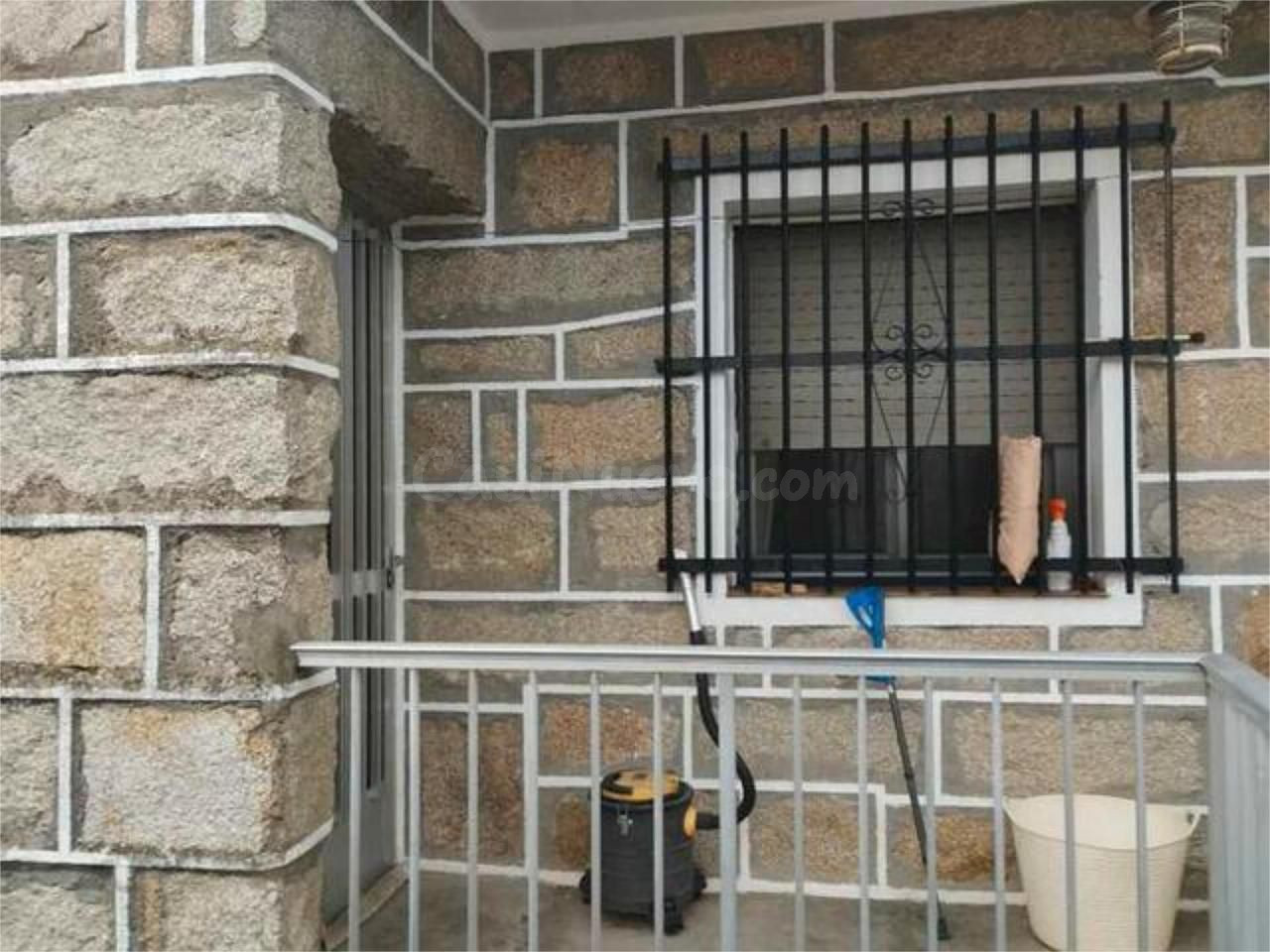 OPORTUNIDAD!!! SE VENDE CASA DE PIEDRA EN CASTROVERDE - foto 2