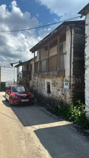 CASA A REFORMAR EN LAROUCO - foto 4