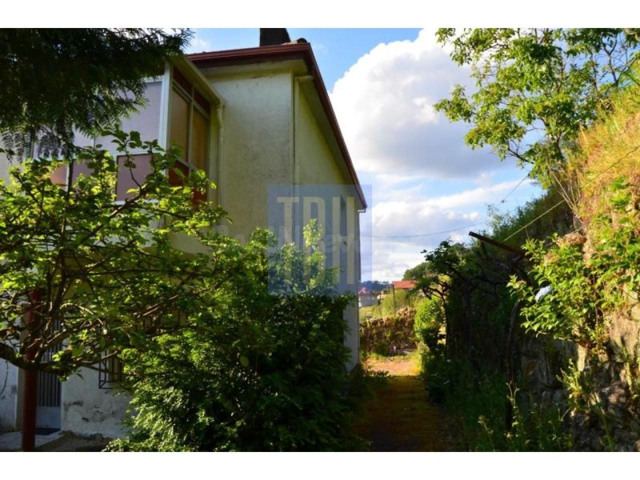 Chalet en venta en A Foz (Ribadavia) - foto 3