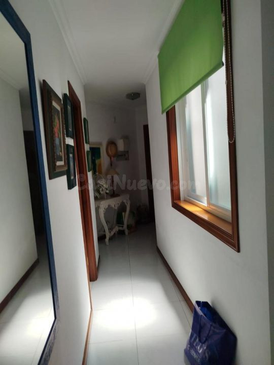 SE ALQUiLA APARTAMENTO EN SANXENXO CON DOS PLAZAS DE GARAJE