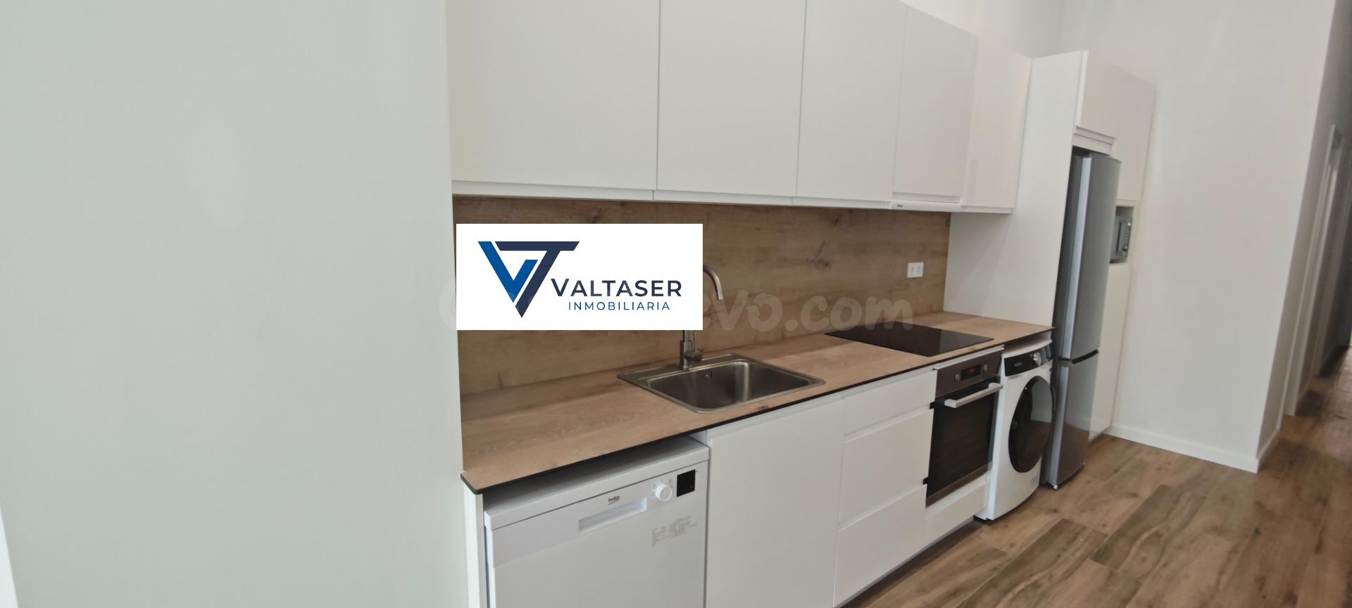VENTA BAJO VIVIENDA MONCADA PARA ESTRENAR
