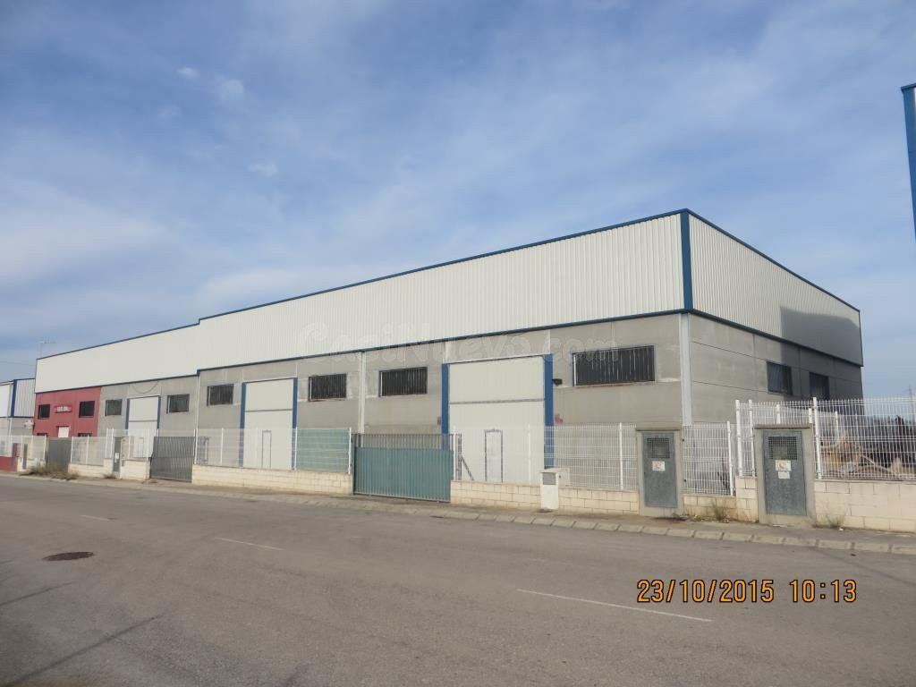 Nave industrial 1 habitación 330m² en venta - Comunidad vale - foto 2