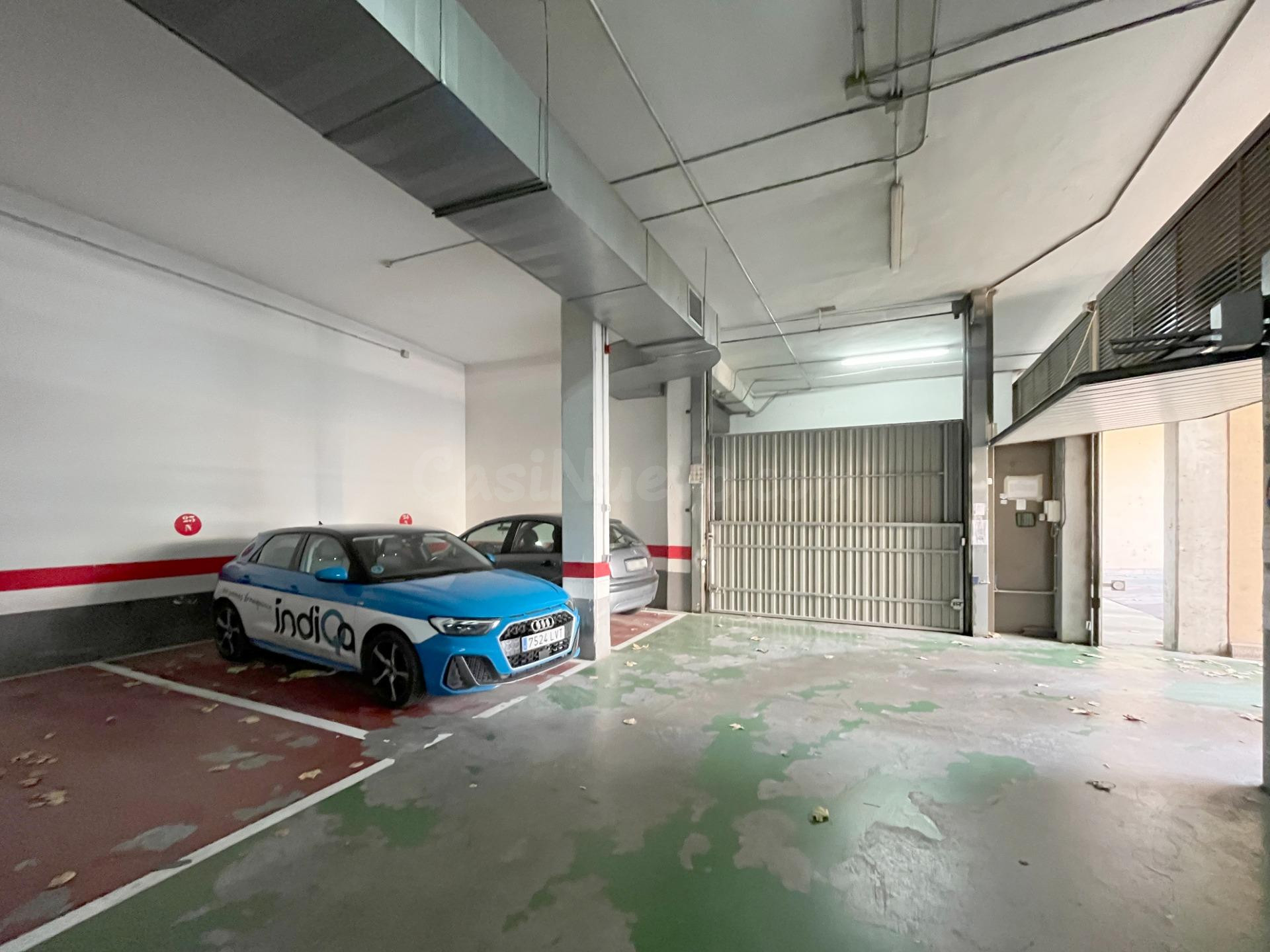 SE VENDE PLAZA DE GARAJE PARA COCHE GRANDE EN EL PICARRAL - foto 3