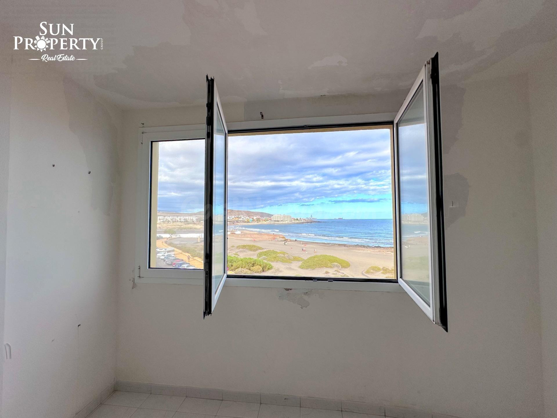 EL MÉDANO - ÁTICO EN PRIMERA LÍNEA DE MAR CON VISTAS INIGUAL - foto 3