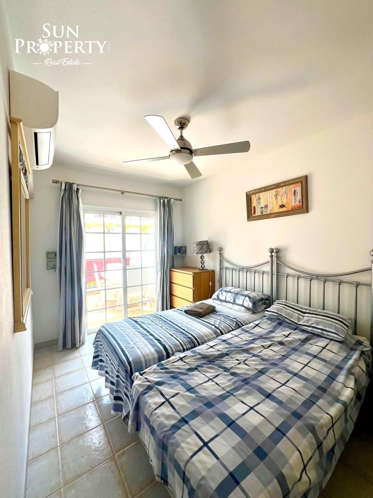 ENCANTADOR ÁTICO CON DOS TERRAZAS PRIVADAS EN LOS CRISTIANOS - foto 4