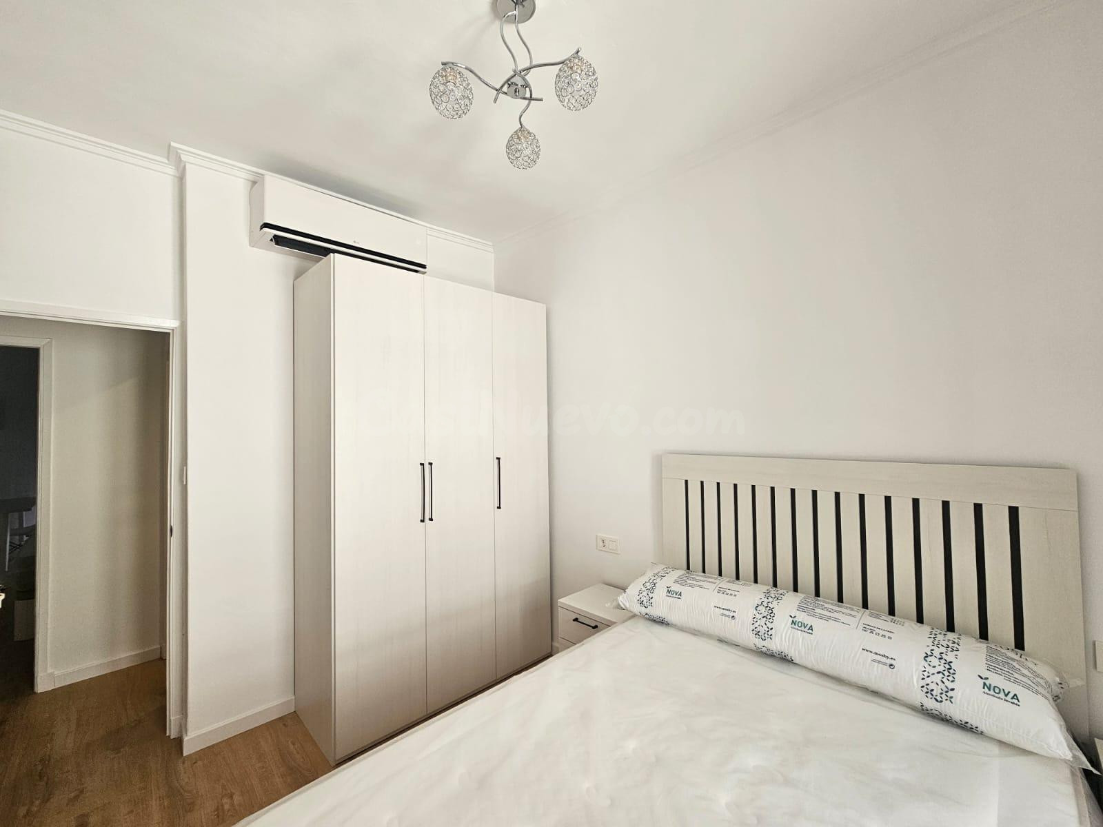 Amplia Habitación en Alquiler en Ourense al lado estación AVE - ¡¡¡ESPECIAL ESTUDIANTES!!!-