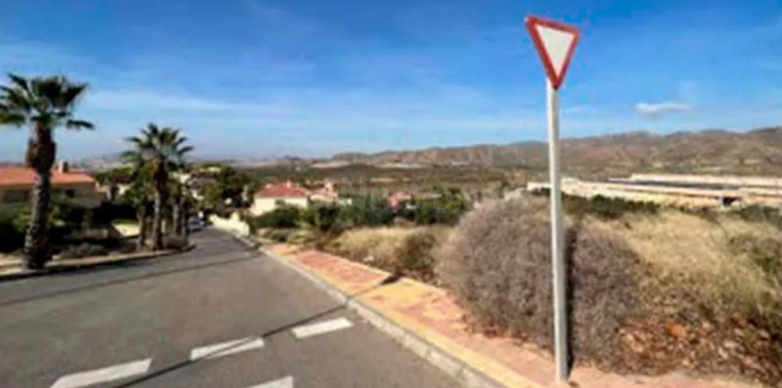Terreno en venta en Avda Los Espejos, 85 Isla Plana Cartagen - foto 4