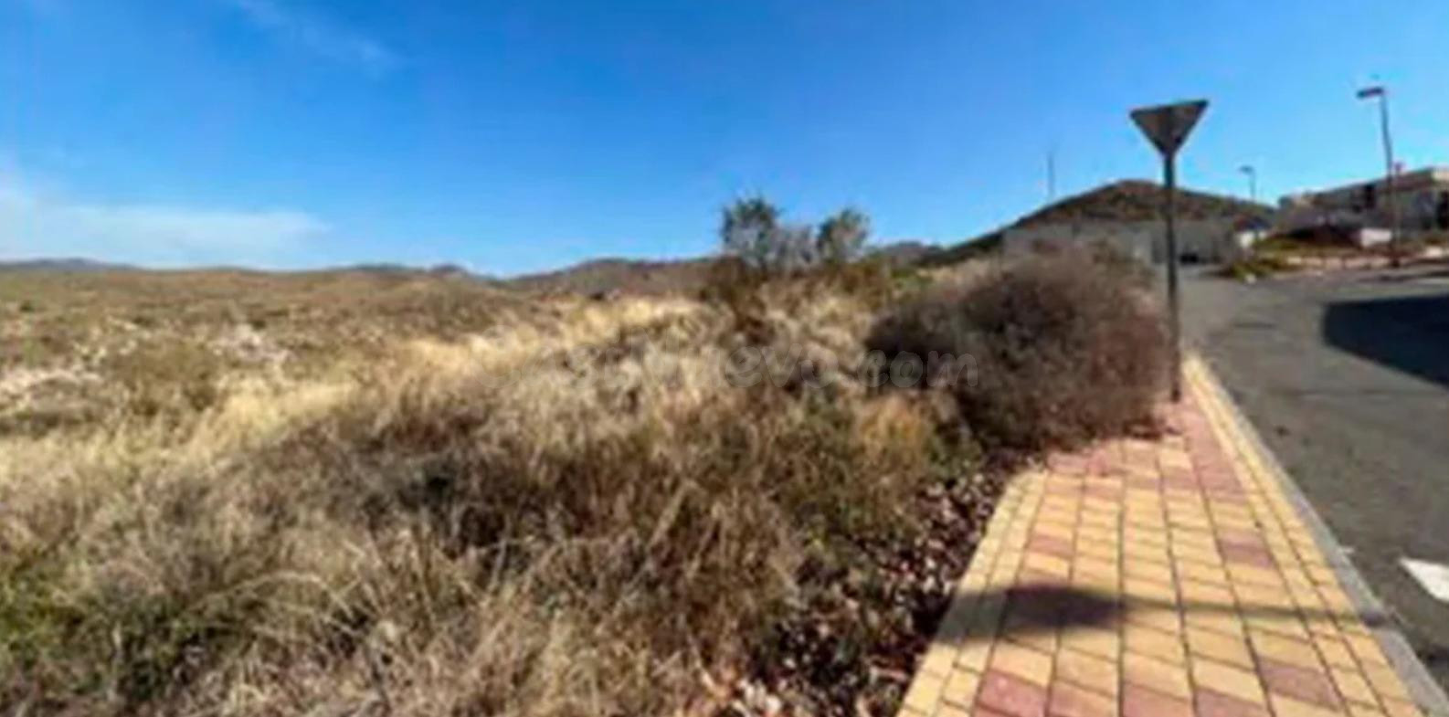 Terreno en venta en Avda Los Espejos, 85 Isla Plana Cartagen - foto 5