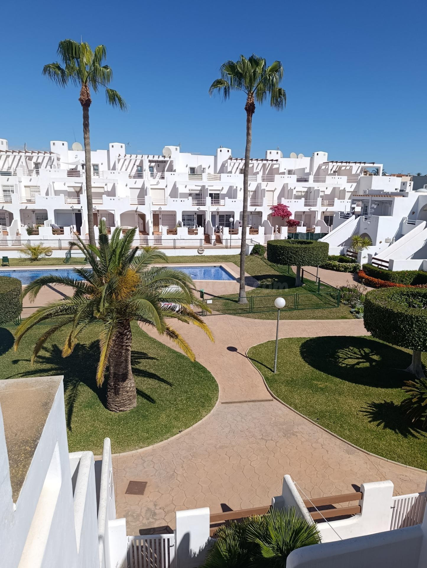 Impresionante dúplex de 2 dormitorios y 2 baños en Palomares
