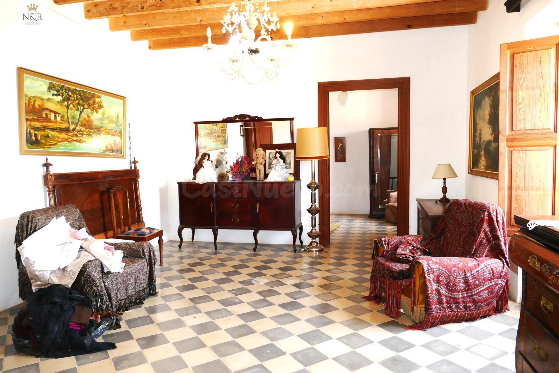 CASA SEÑORIAL EN BINIALI CON GARAJE Y JARDÍN - foto 4