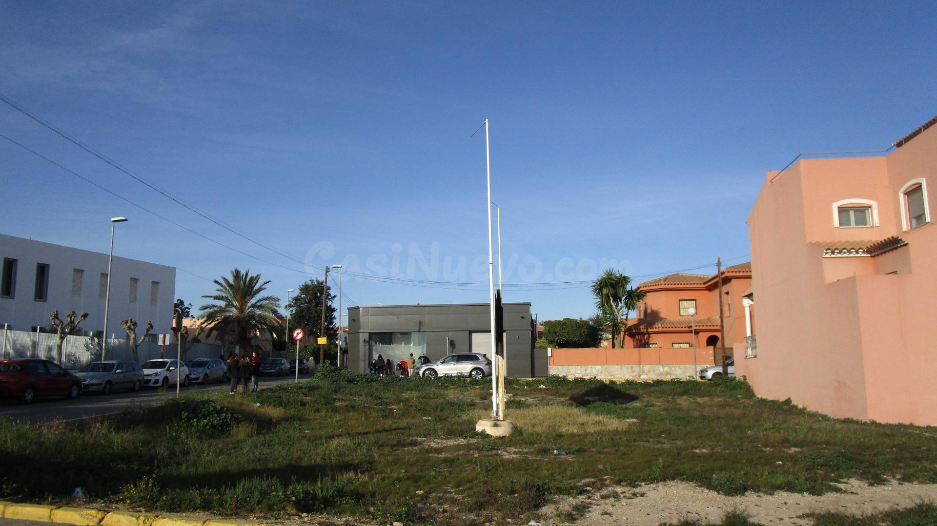 ¡Tu proyecto de vida empieza aquí! Solar en la mejor zona re - foto 2