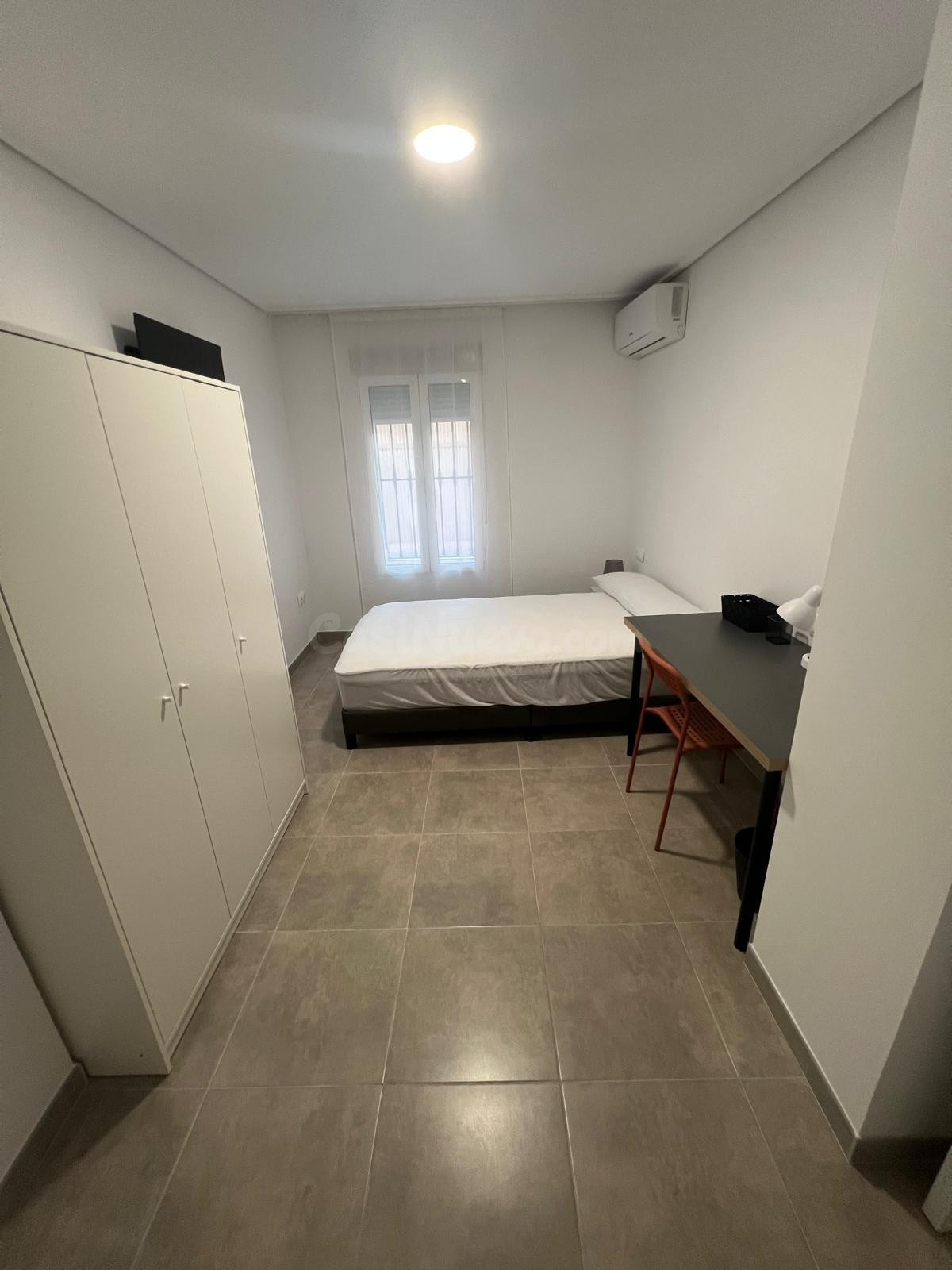 CASA EN ALQUILER EN GUADALUPE CON PATIO PRIVADO! - foto 5