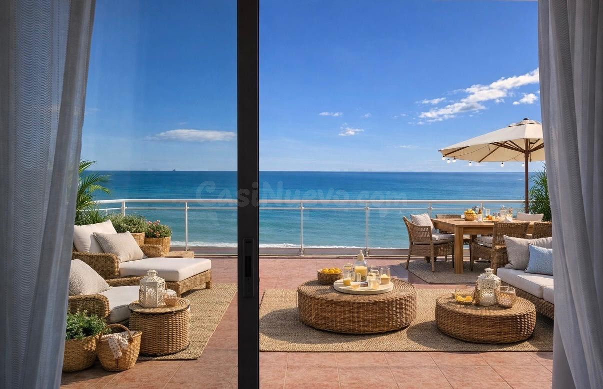 ÁTICO EXCLUSIVO CON GRAN TERRAZA PANORÁMICA FRENTE AL MAR EN - foto 3